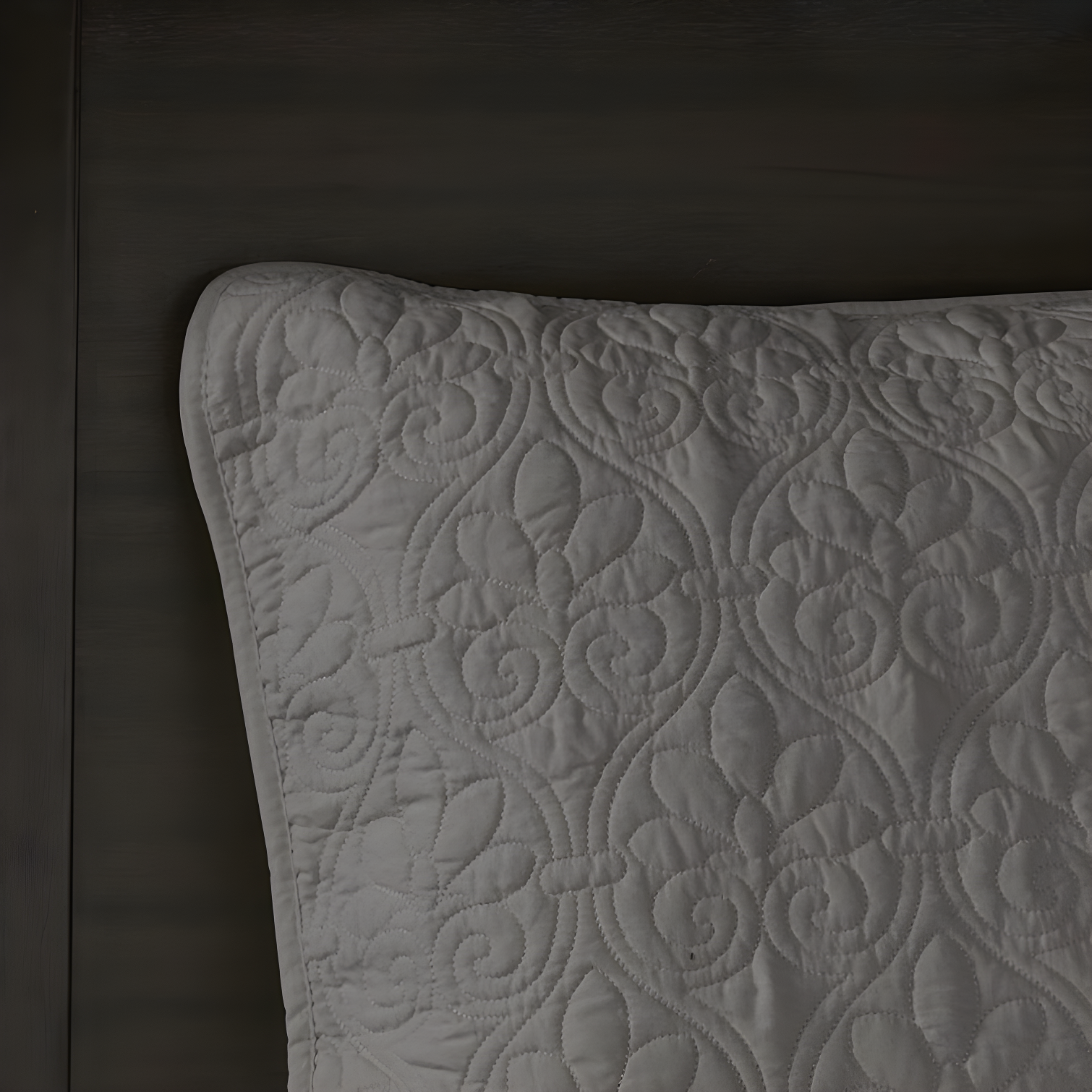 Quebec Reversible Bedspread Set