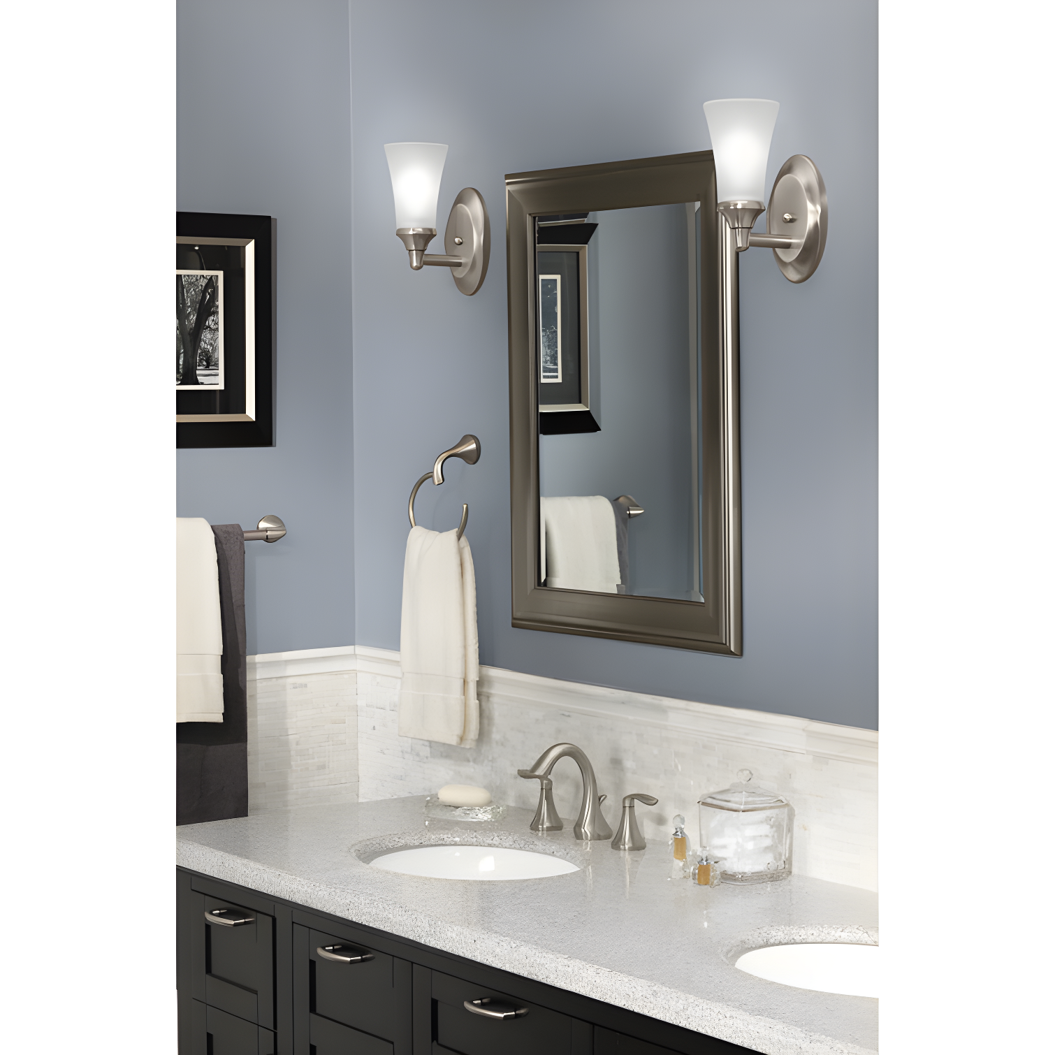 Eva Wall Mounted Towel Ring