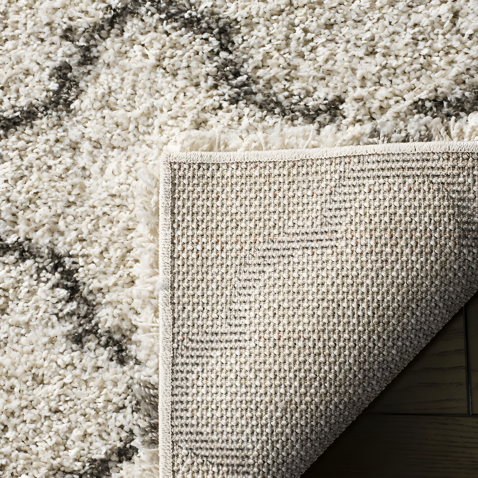Hudson Shag SGH282 Power Loomed Indoor Area Rug - Ivory/Grey - 8'x10' - Safavieh