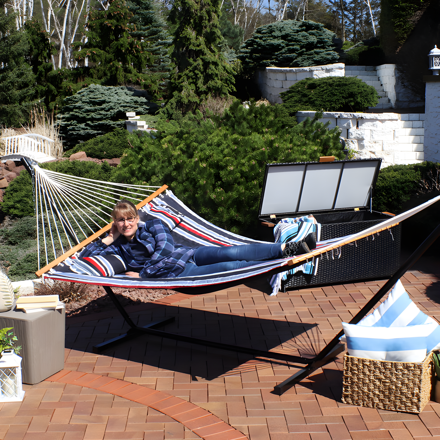 2-Person Quilted Polyester Spreader Bar Hammock