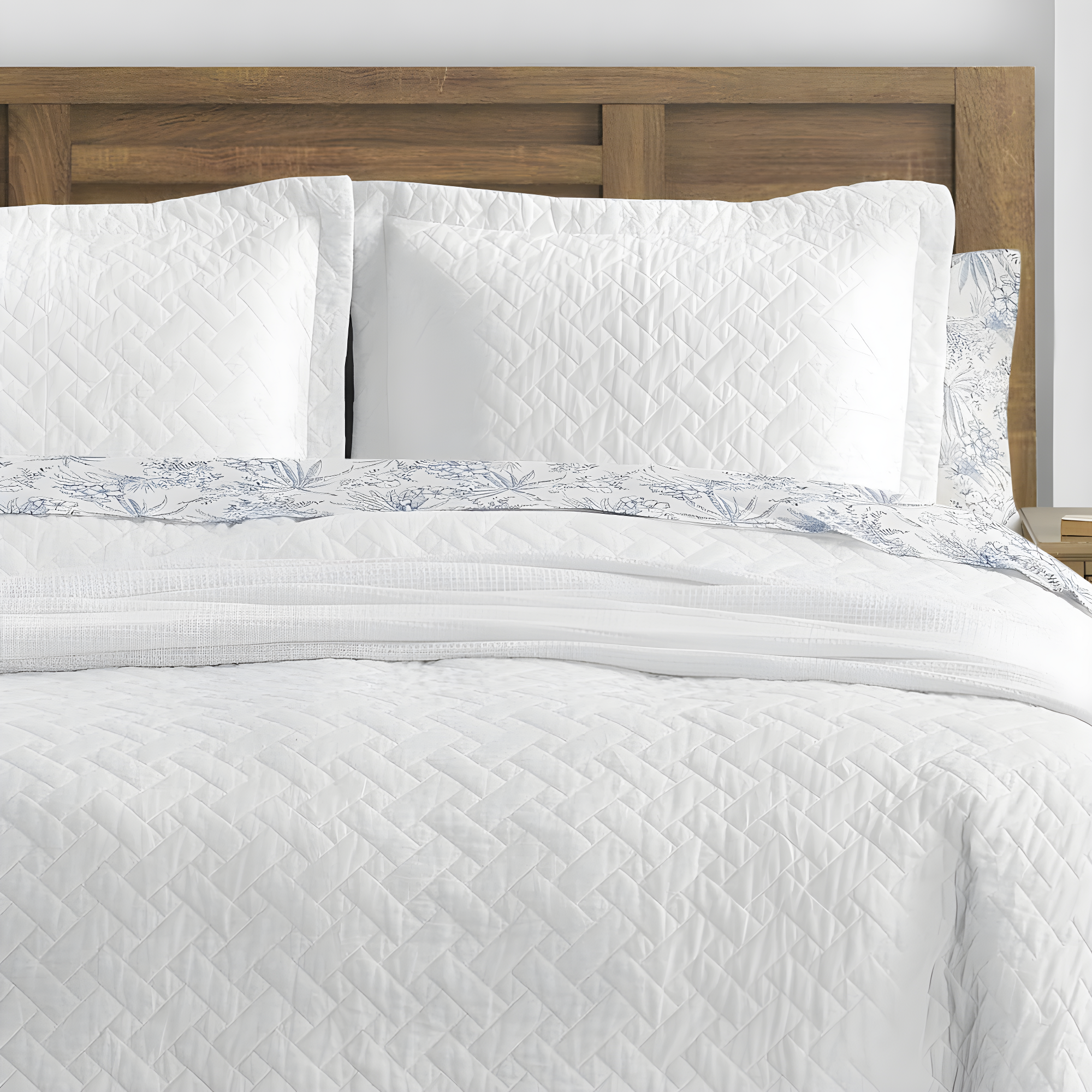 Tommy Bahama Home Tommy Bahama Raffia Solid Cotton Reversible Quilt Set