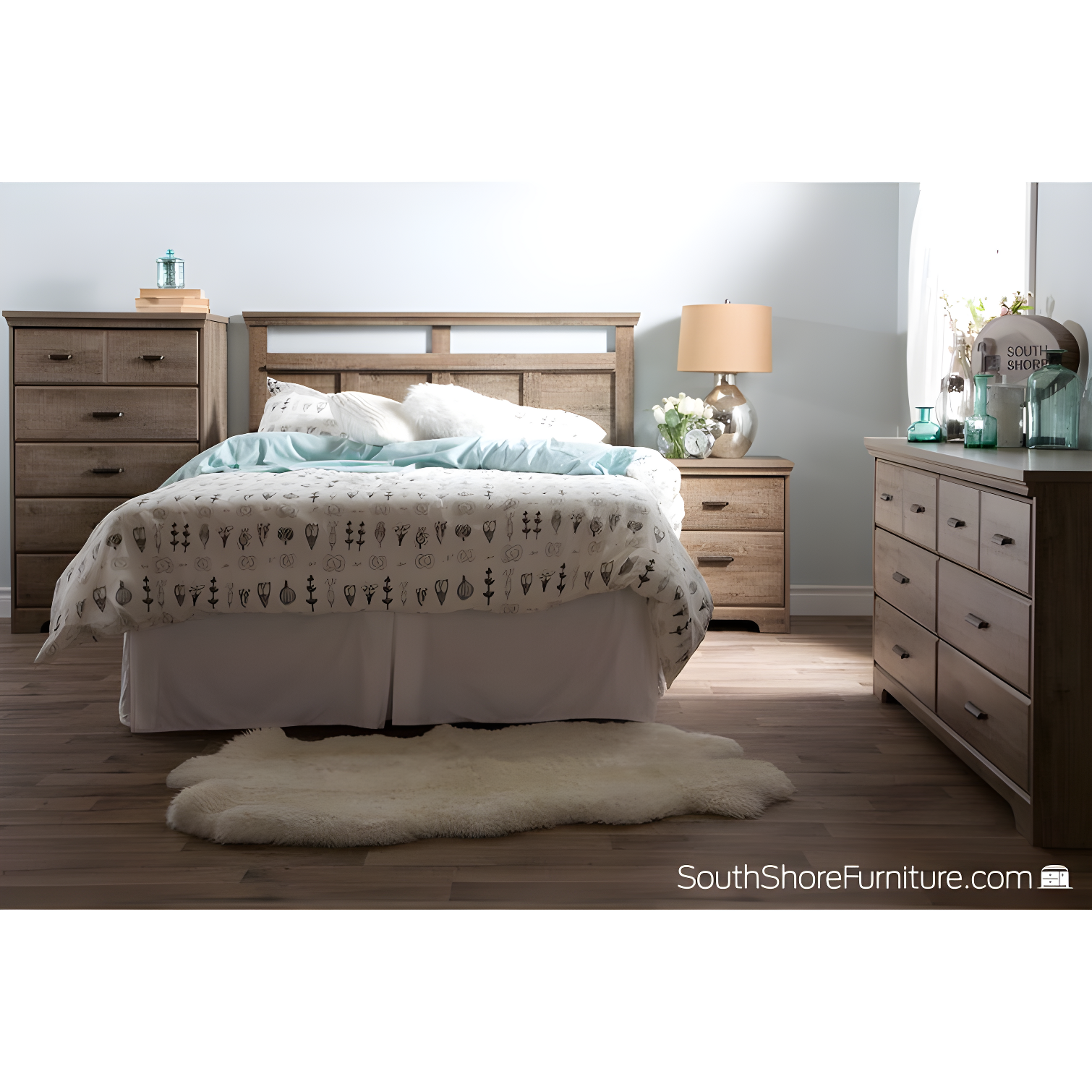 Versa 5 Drawer Chest