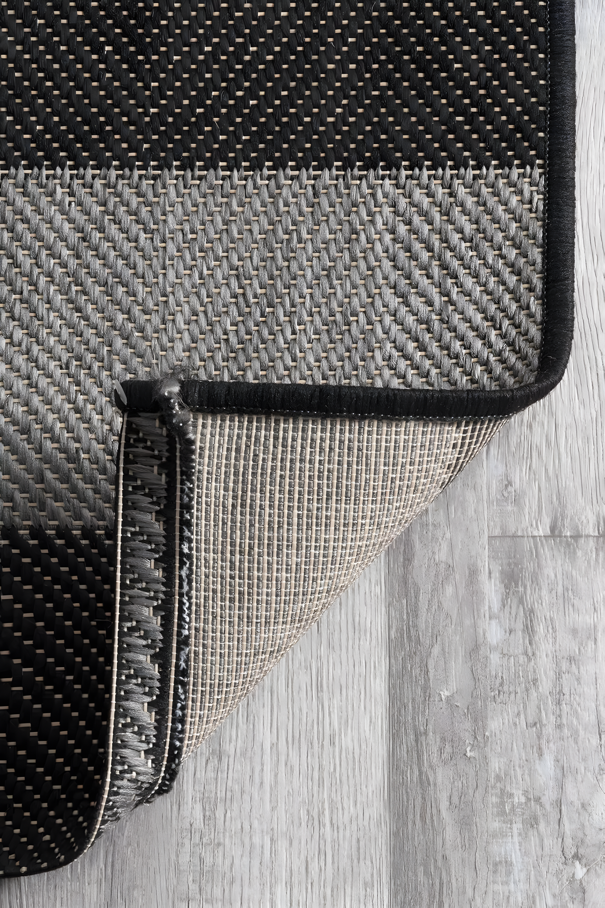 Nuloom Alexis Striped 4x6 Indoor/Outdoor Area Rug for Living Room Patio Deck Front Porch Kitchen, Black/Light Grey