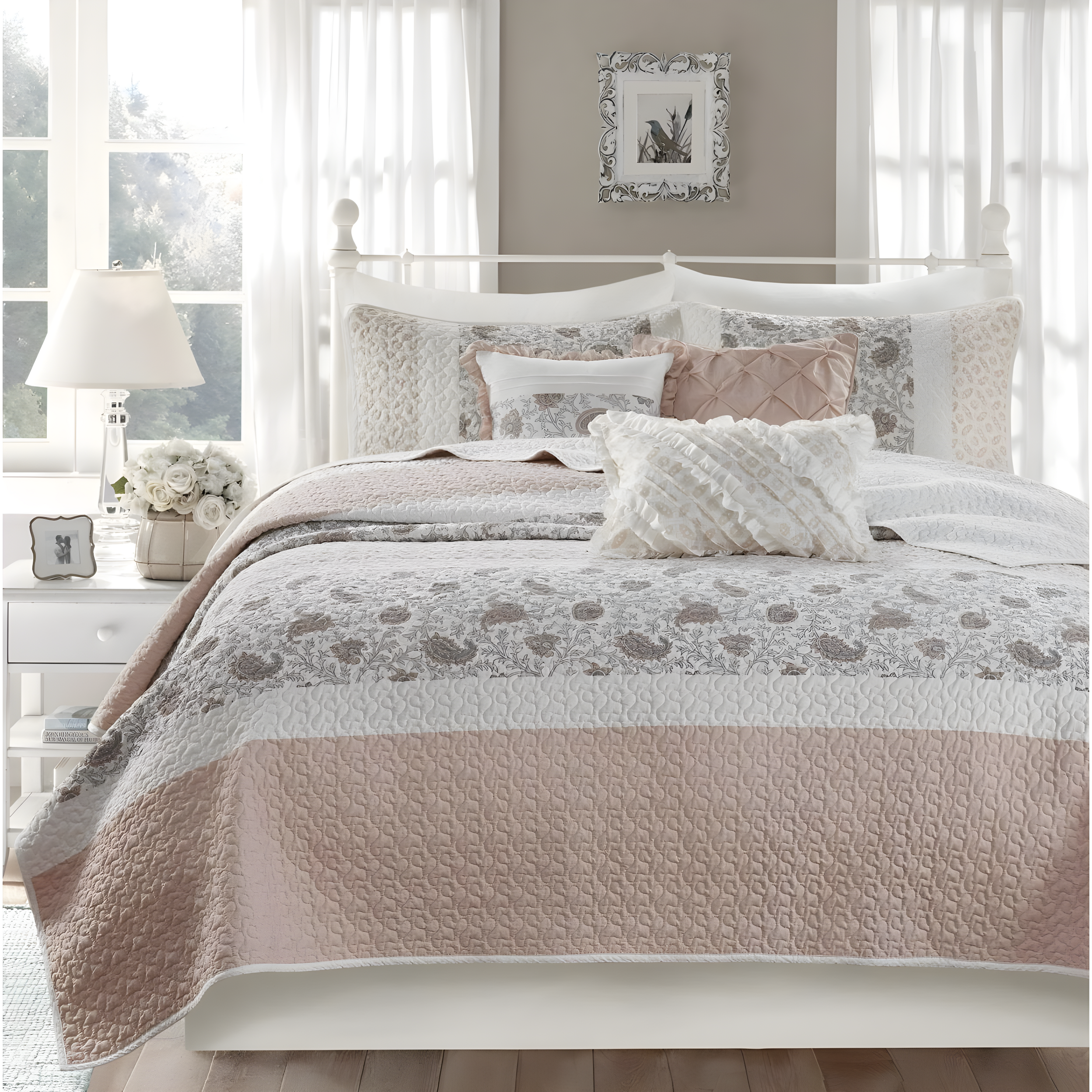 Madison Park Dawn 6 Piece Cotton Percale Quilt Set with Throw Pillows