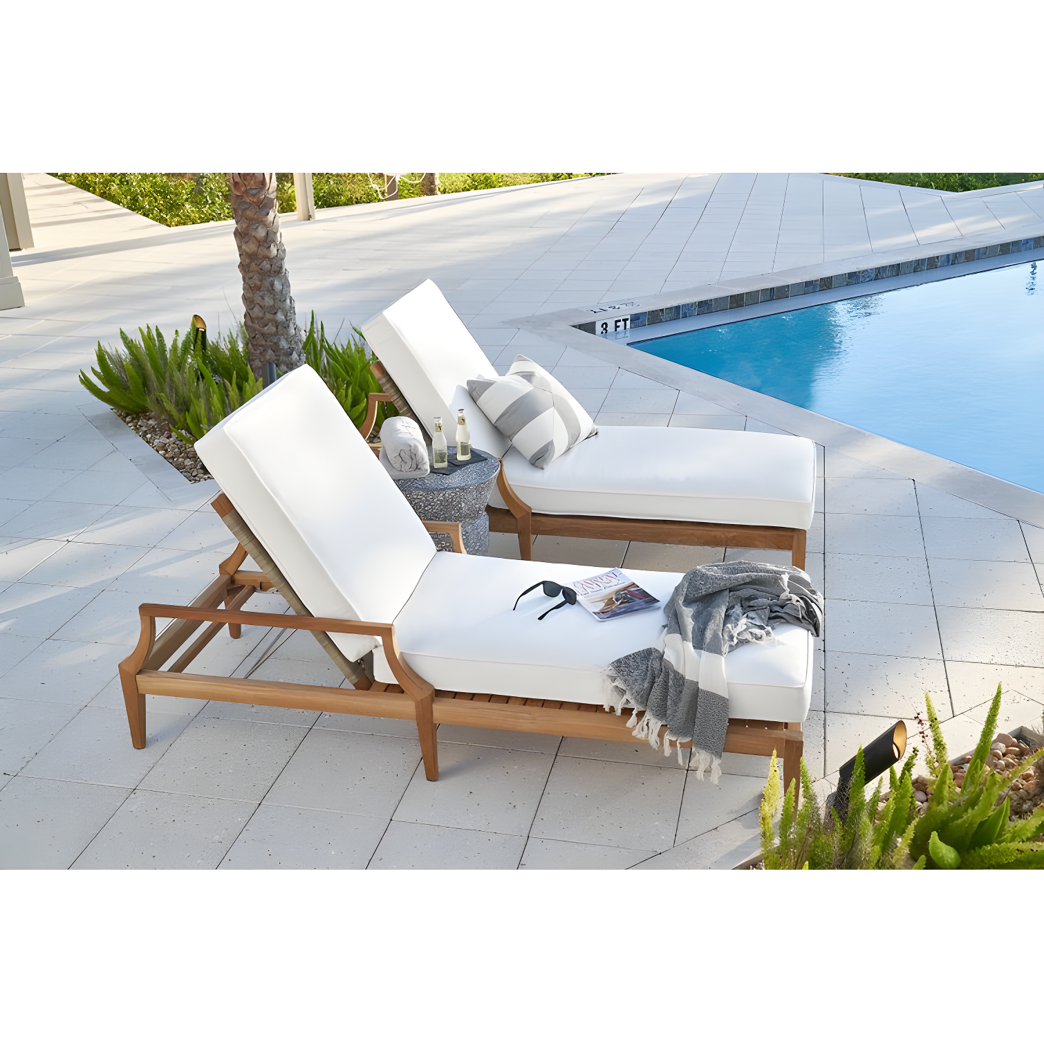 Coastal Living™ by Universal Furniture Chesapeake Outdoor Teak Wood Chaise Lounge , Cushion Included
