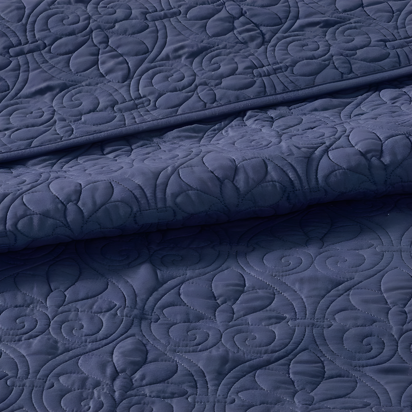 Quebec Reversible Coverlet Set