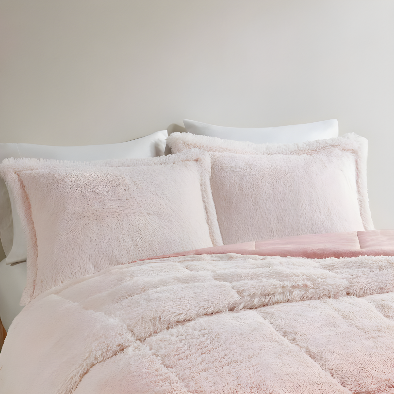 Intelligent Design Brielle Malea Shaggy Faux Fur Comforter Mini Set
