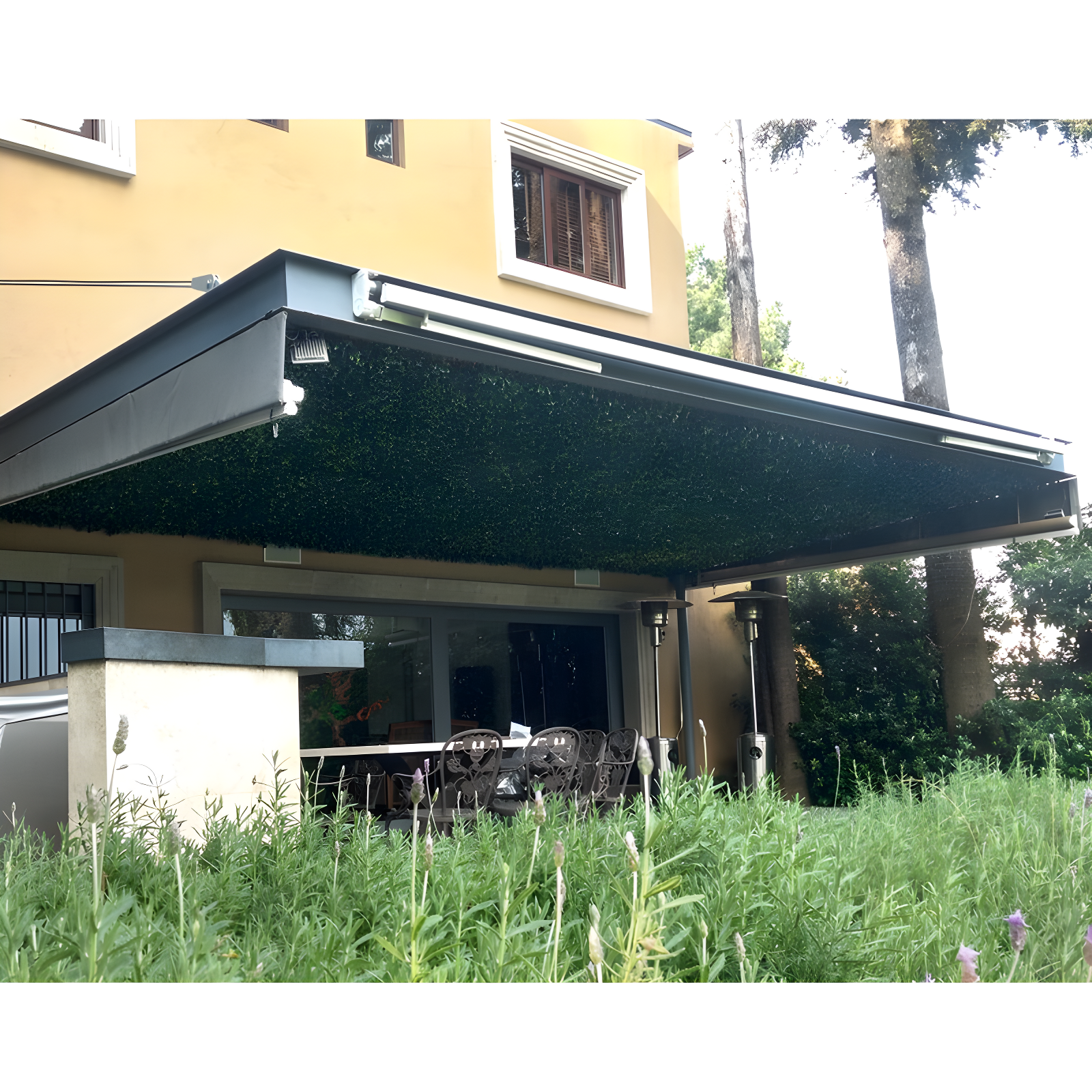 GreenSmart Dekor 30'' H x 98'' W Polyethylene Plastic