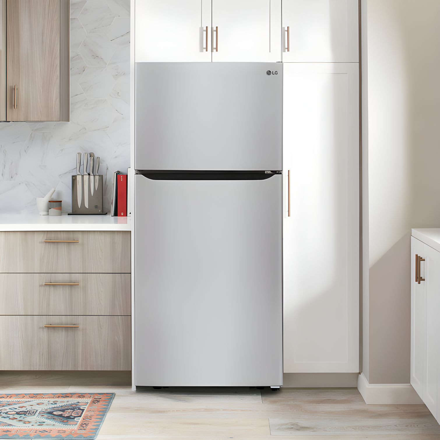 LG LG Top Freezer Refrigerator with Reversible Door, Reversible Door, 20 cu. ft. LTCS20020S