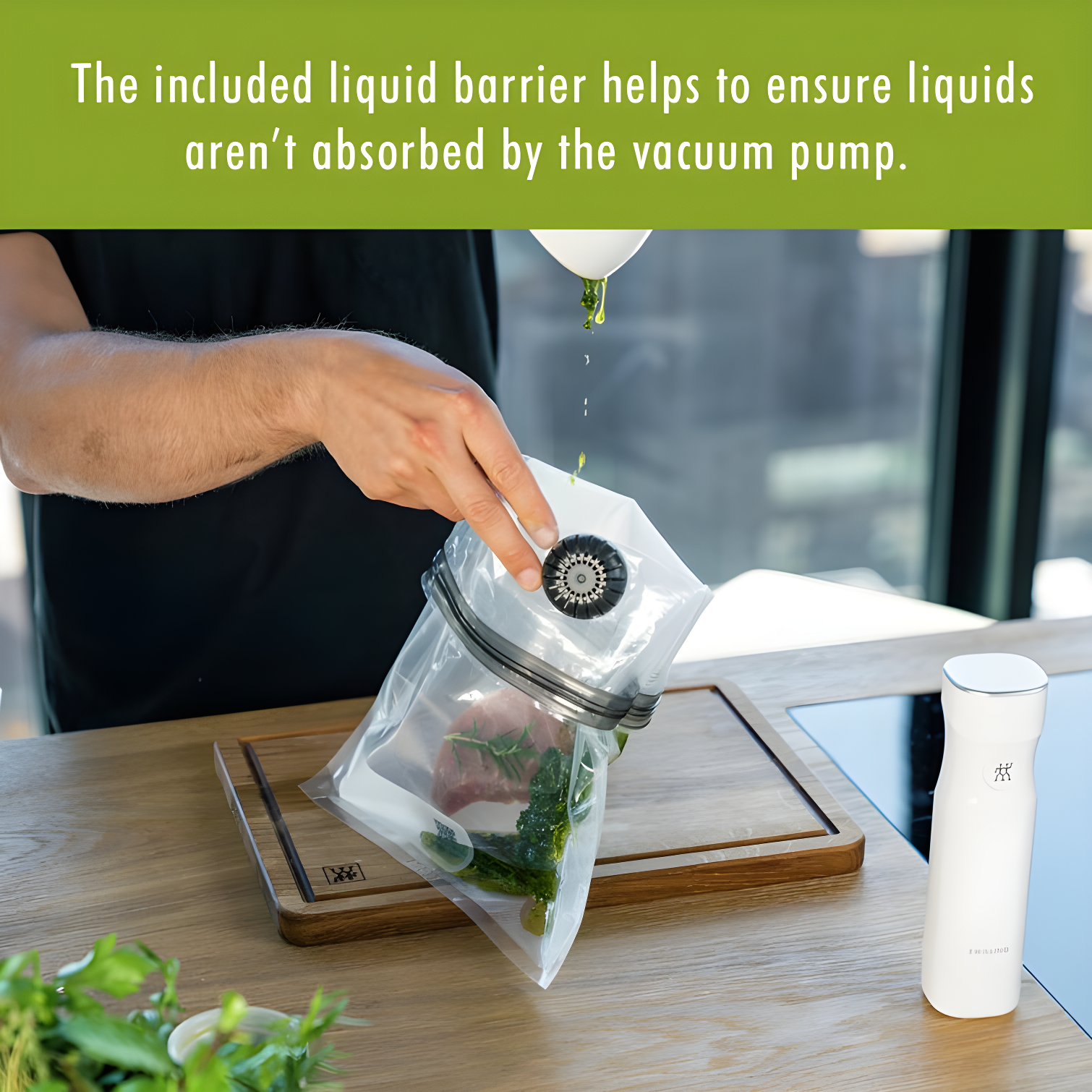 ZWILLING J.A. Henckels ZWILLING Fresh & Save Small Vacuum Sealer Bags 1/2 Gallon, Reusable Snack Bags, Meal Prep (Set of 10)