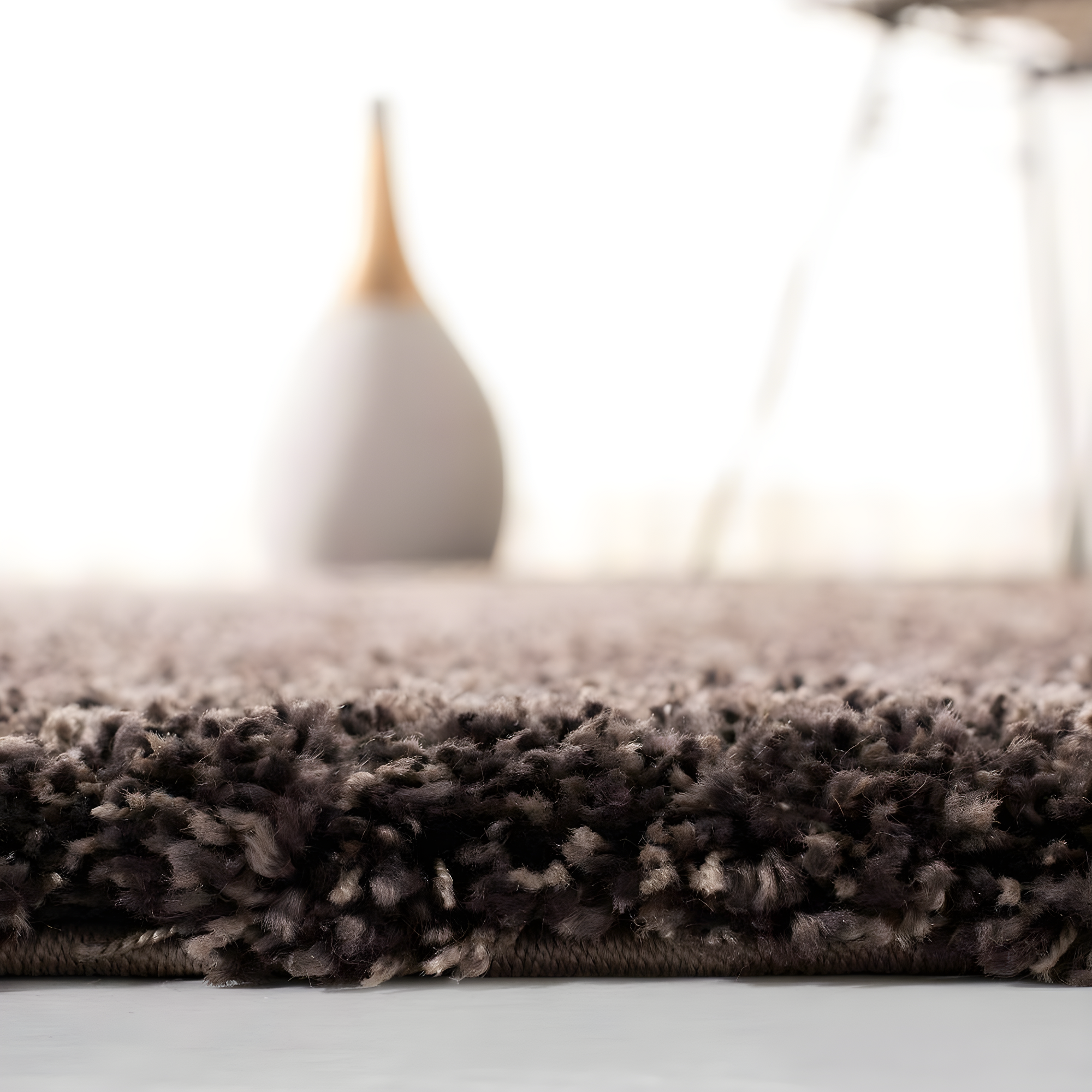 Shag SG151 Power Loomed Indoor Area Rug - Mushroom - 4'x6' - Safavieh.