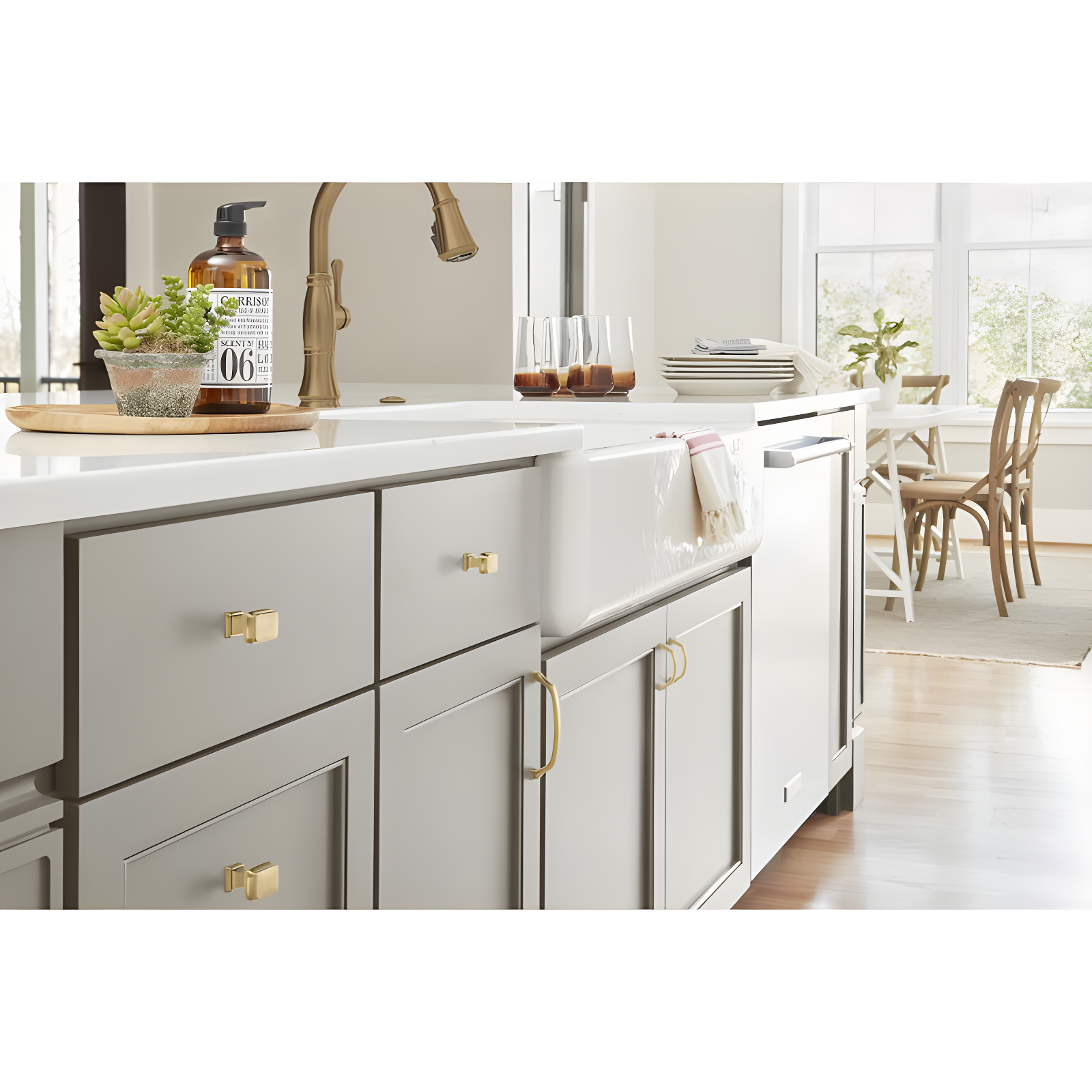 Revitalize Cabinet Bar Pull