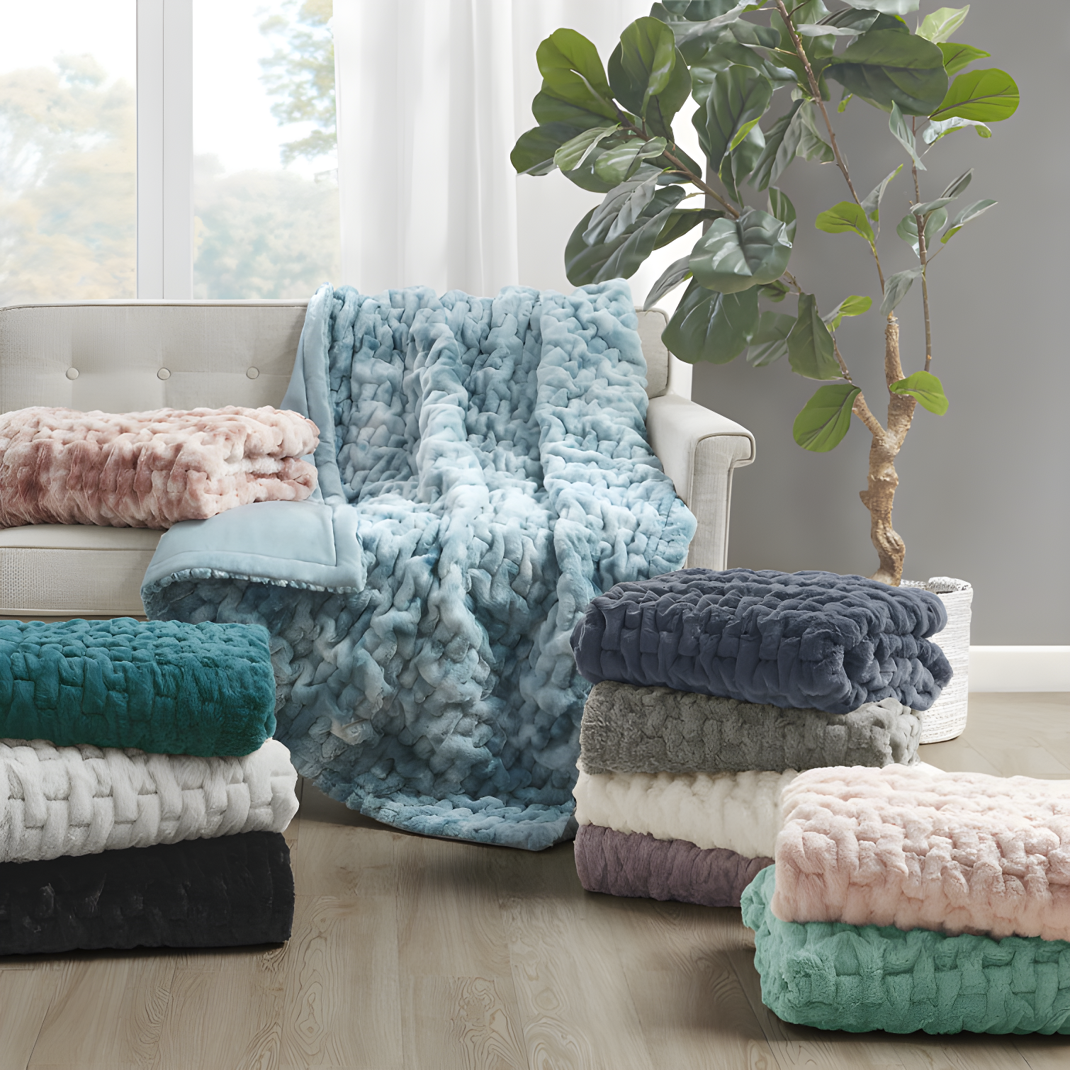 Madison Park Teal Ruched Fur Throw 50x60"