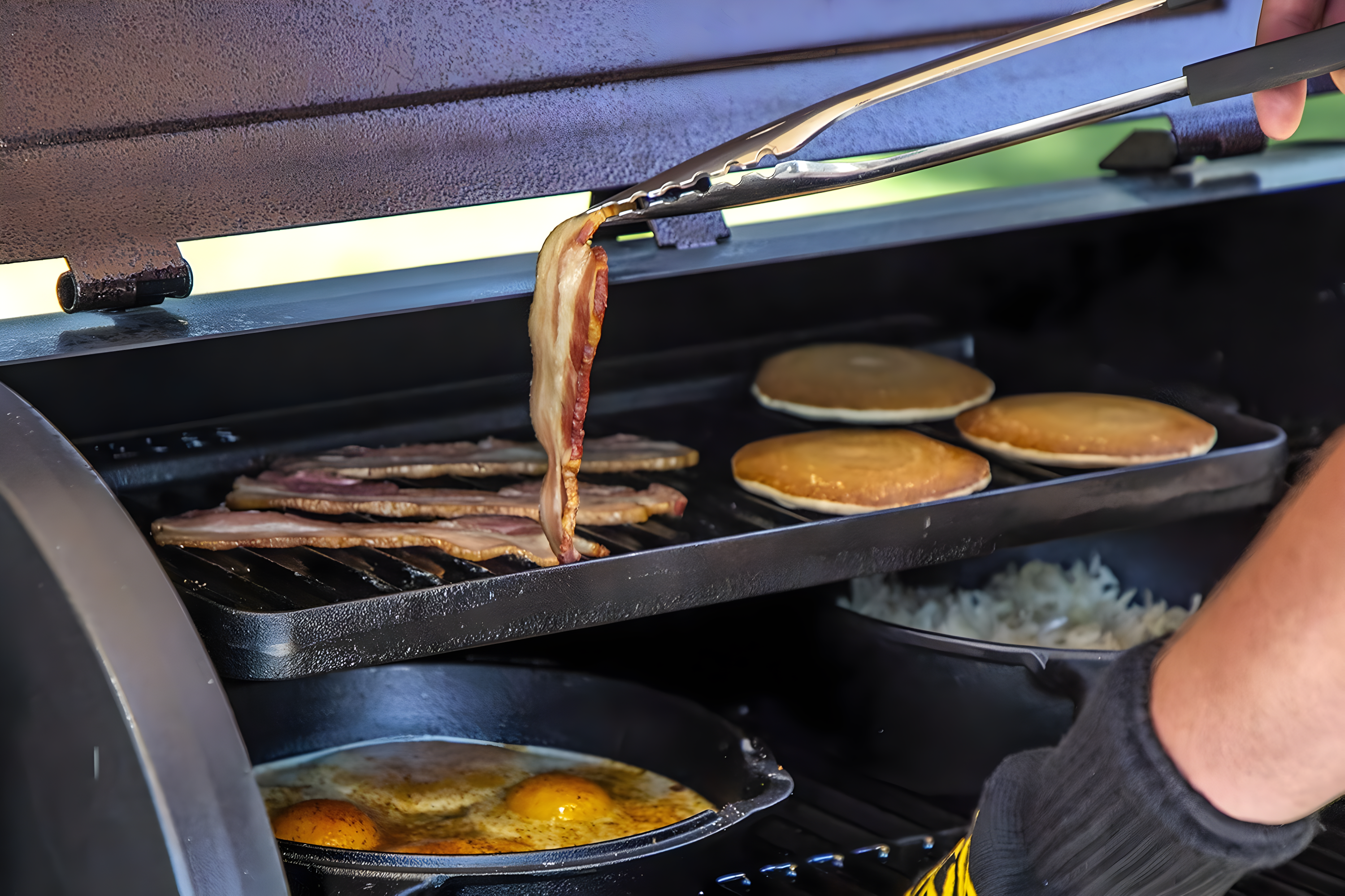 Pit Boss Pit Boss Cast Iron Rectangular Reversible Grill and Griddle Pan