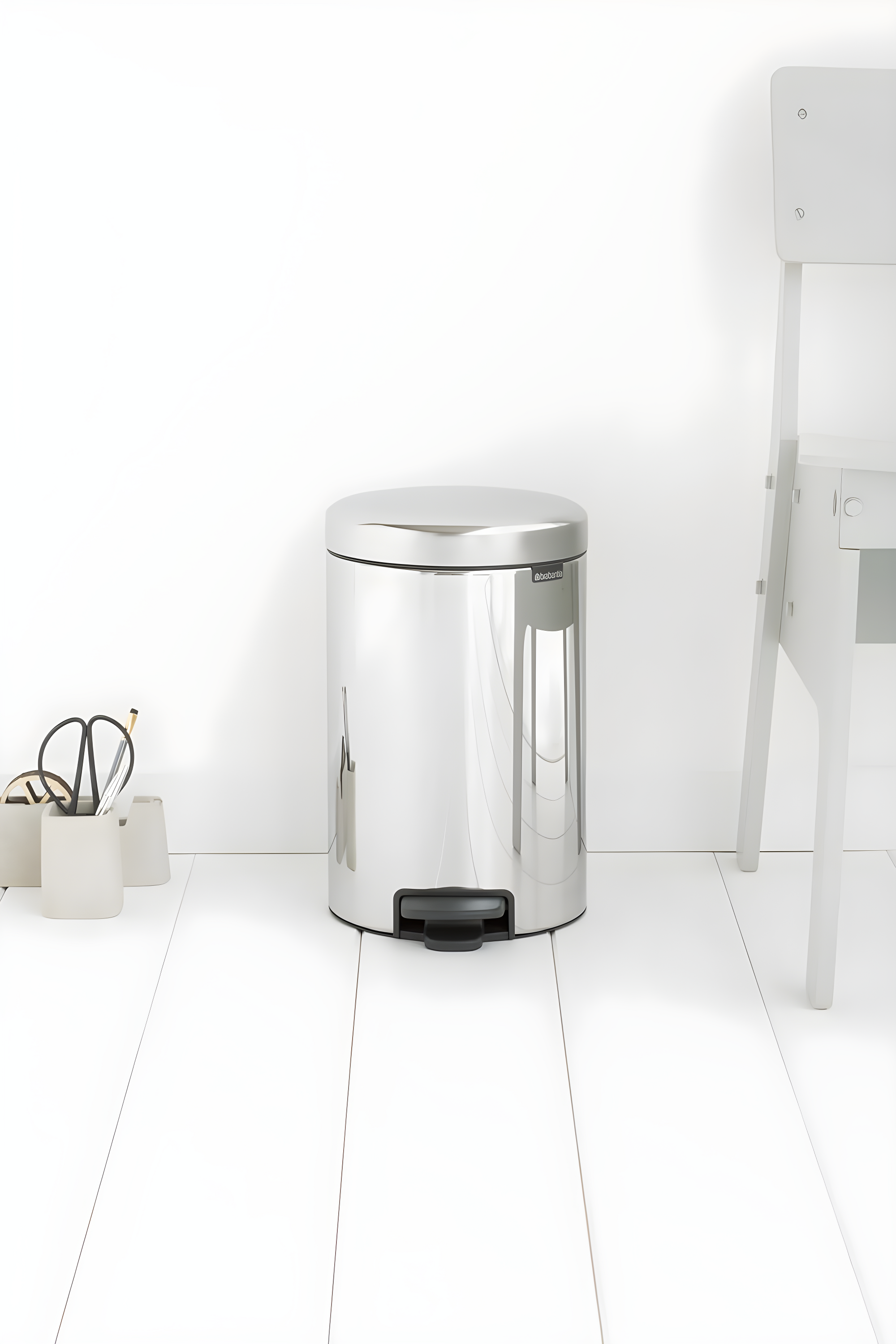 Brabantia Newicon Step On Trash Can, 3.2 Gallon (12 Liter)