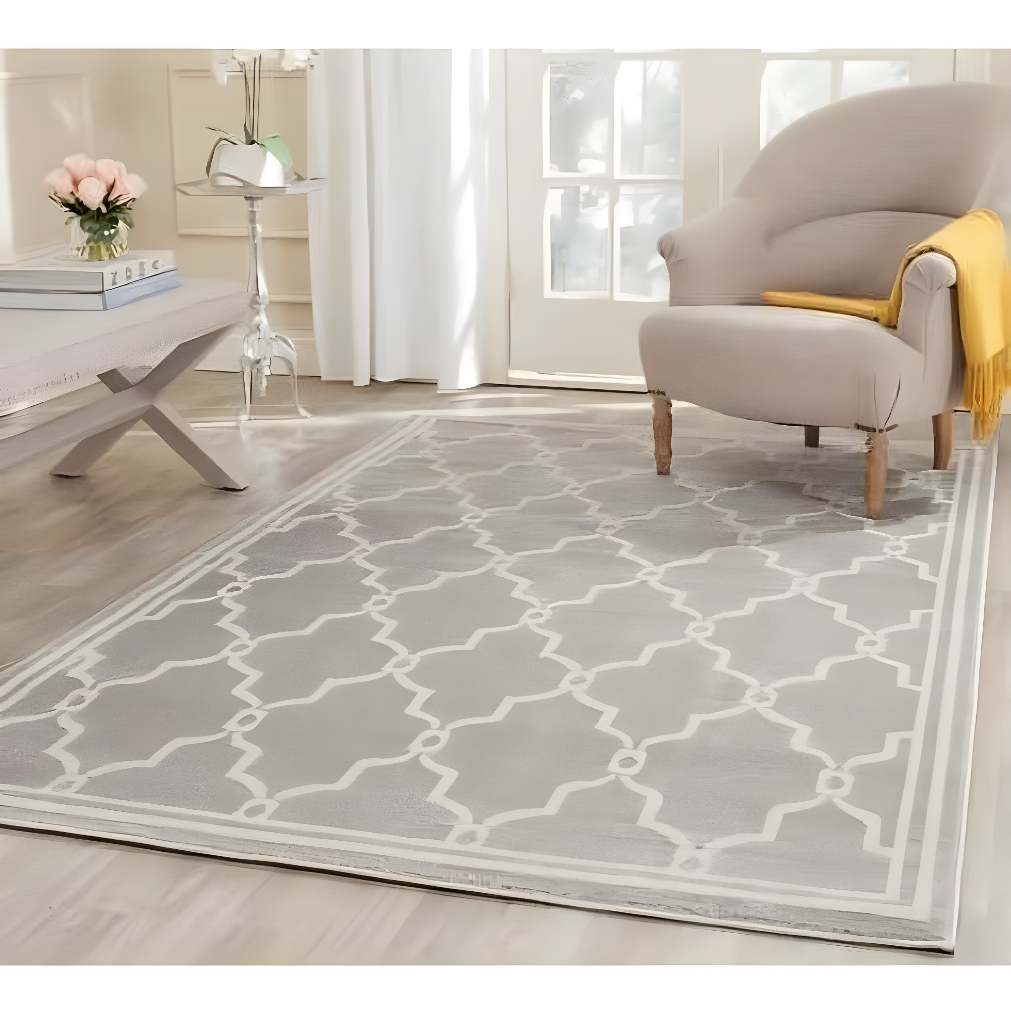 Amherst AMT414 Power Loomed Indoor Area Rug - Light Grey/Ivory - 7'x7' - Safavieh
