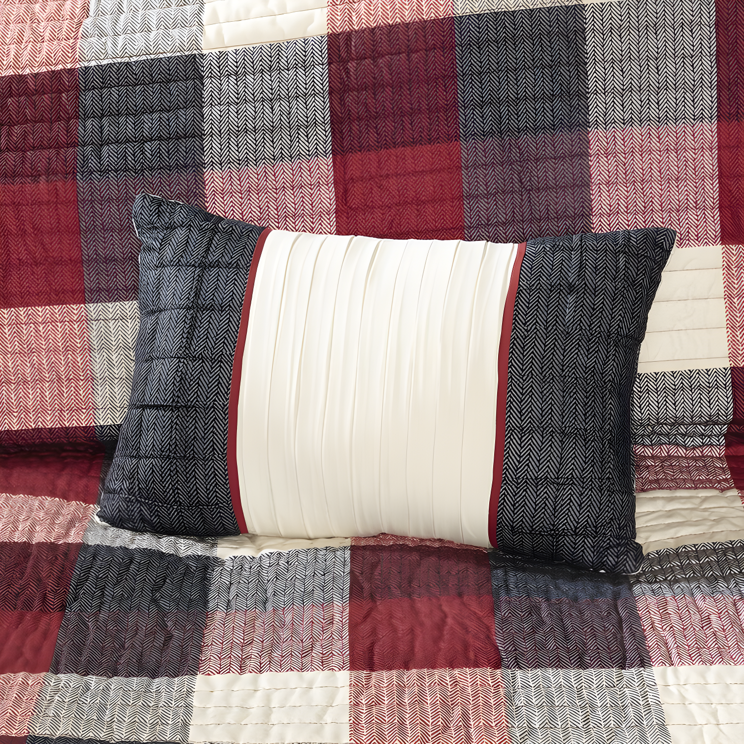 Madison Park Corbett Reversible Quilt Set
