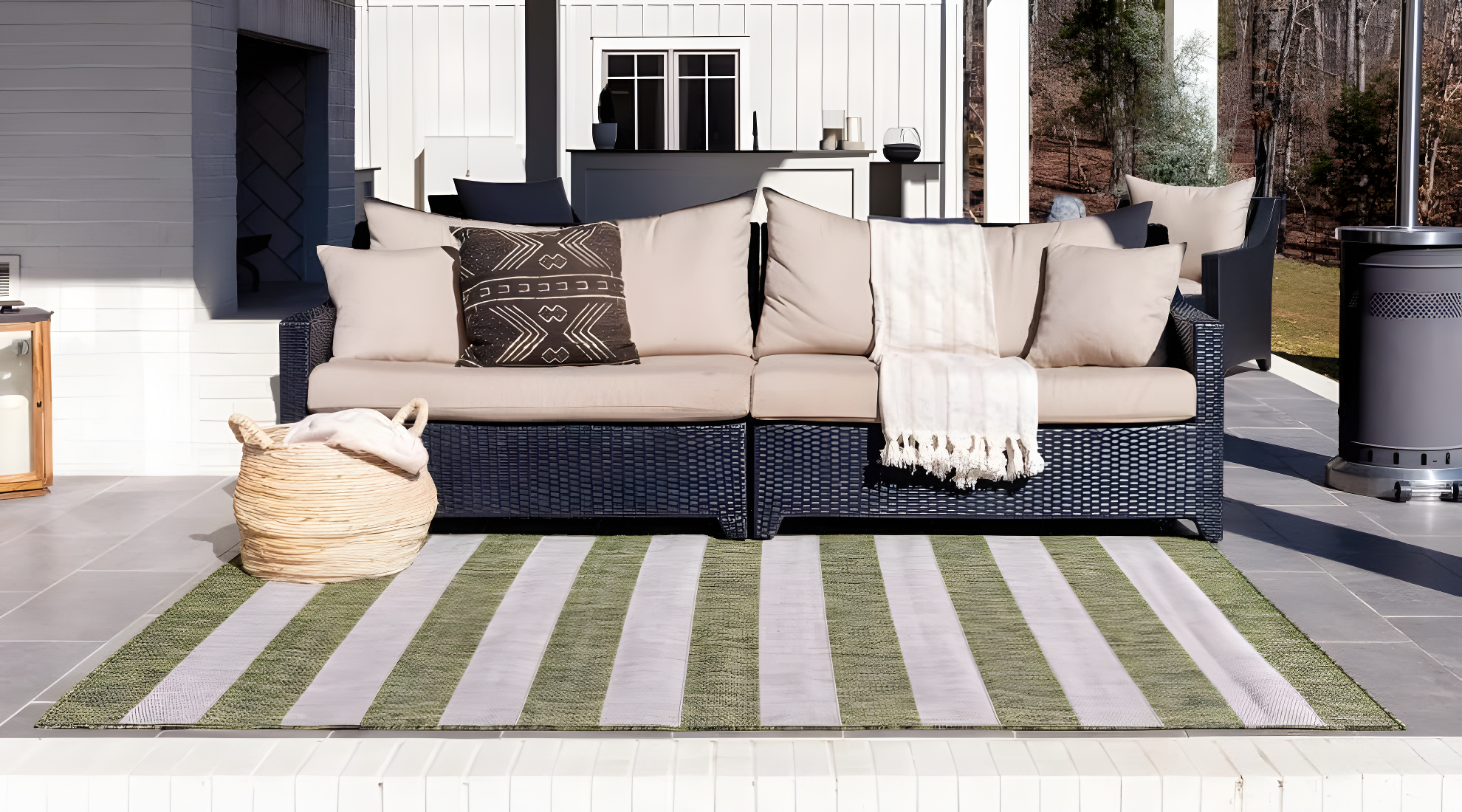 Unique Loom Outdoor Striped Collection Area Rug - Distressed Stripe (5' 1" x 8' Rectangle Green/Gray)