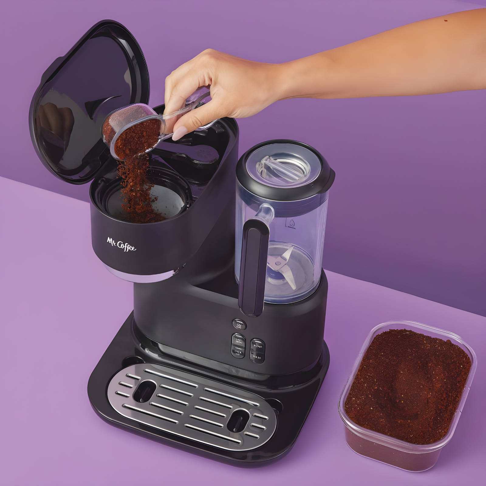 Mr. Coffee 2149282 Mr. Coffee Single-Serve Iced And Hot Coffee Maker And Blender With 2 Tumblers