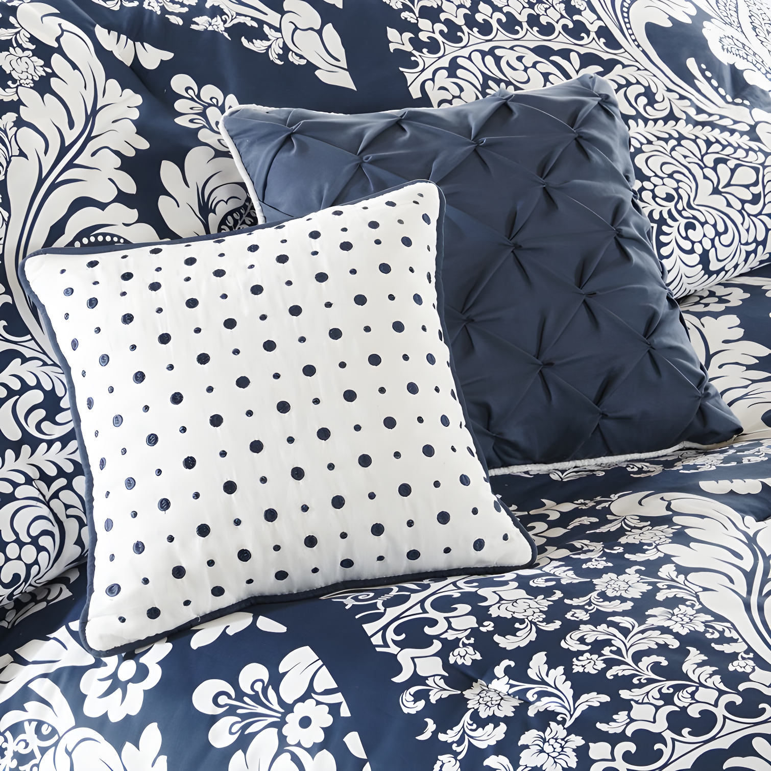 Madison Park Vienna 7 Piece Cotton Printed Comforter Set