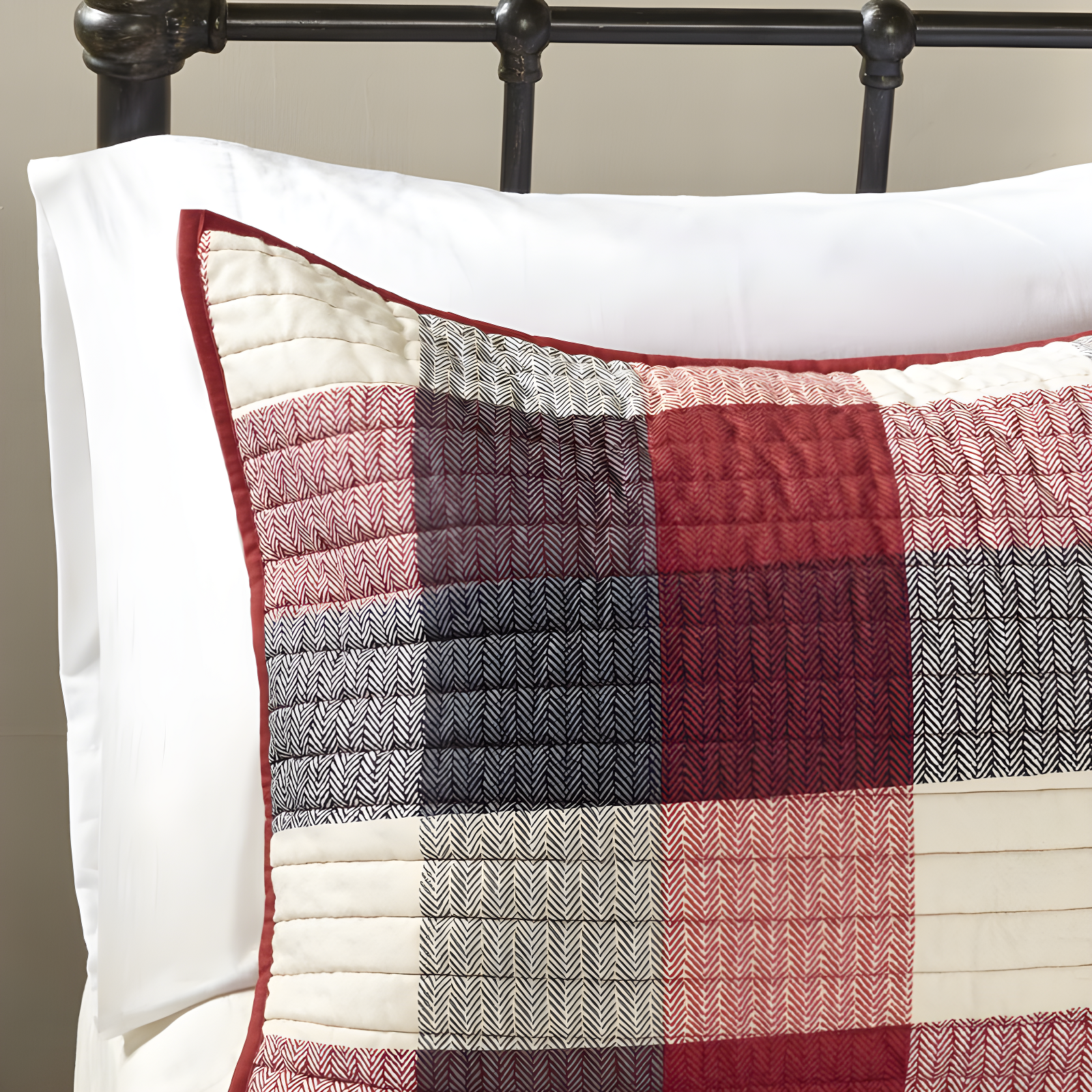 Madison Park Ridge 6 Piece Printed Herringbone Quilt Set with Throw Pillows