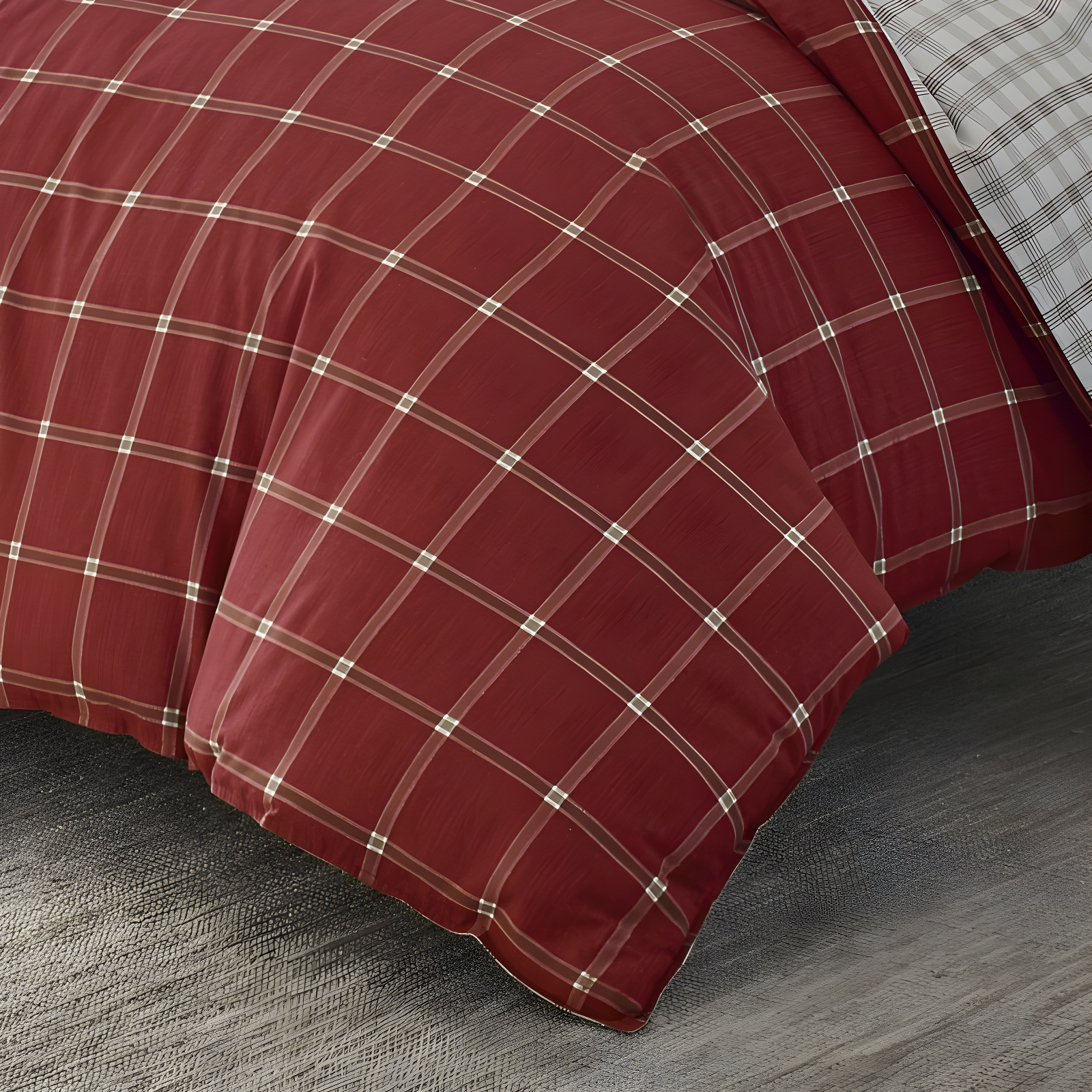 Madison Park Ridge 6 Piece Printed Herringbone Quilt Set with Throw Pillows
