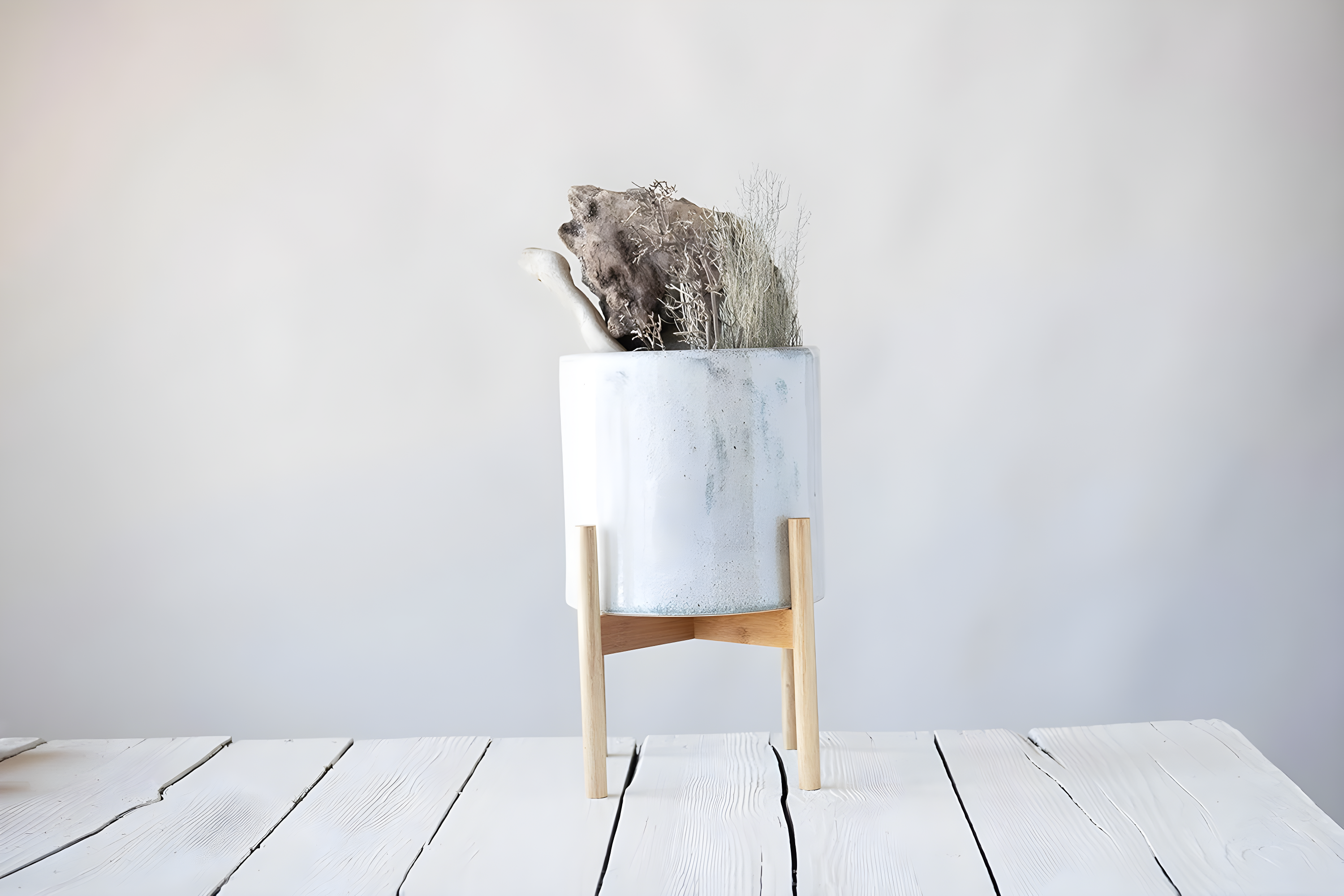 Creative Co-Op Round Stoneware Planter on Wood Holder (Set of 2 Pieces/Holds 10" Pot)