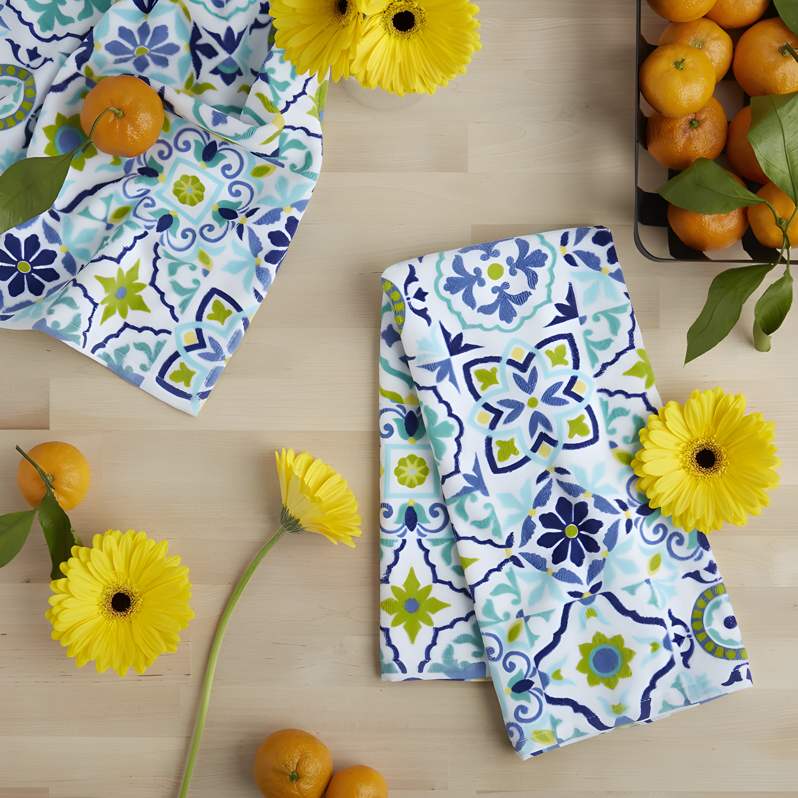 Fiesta Fiesta Worn Tiles Kitchen Towels Set (Set of 2)