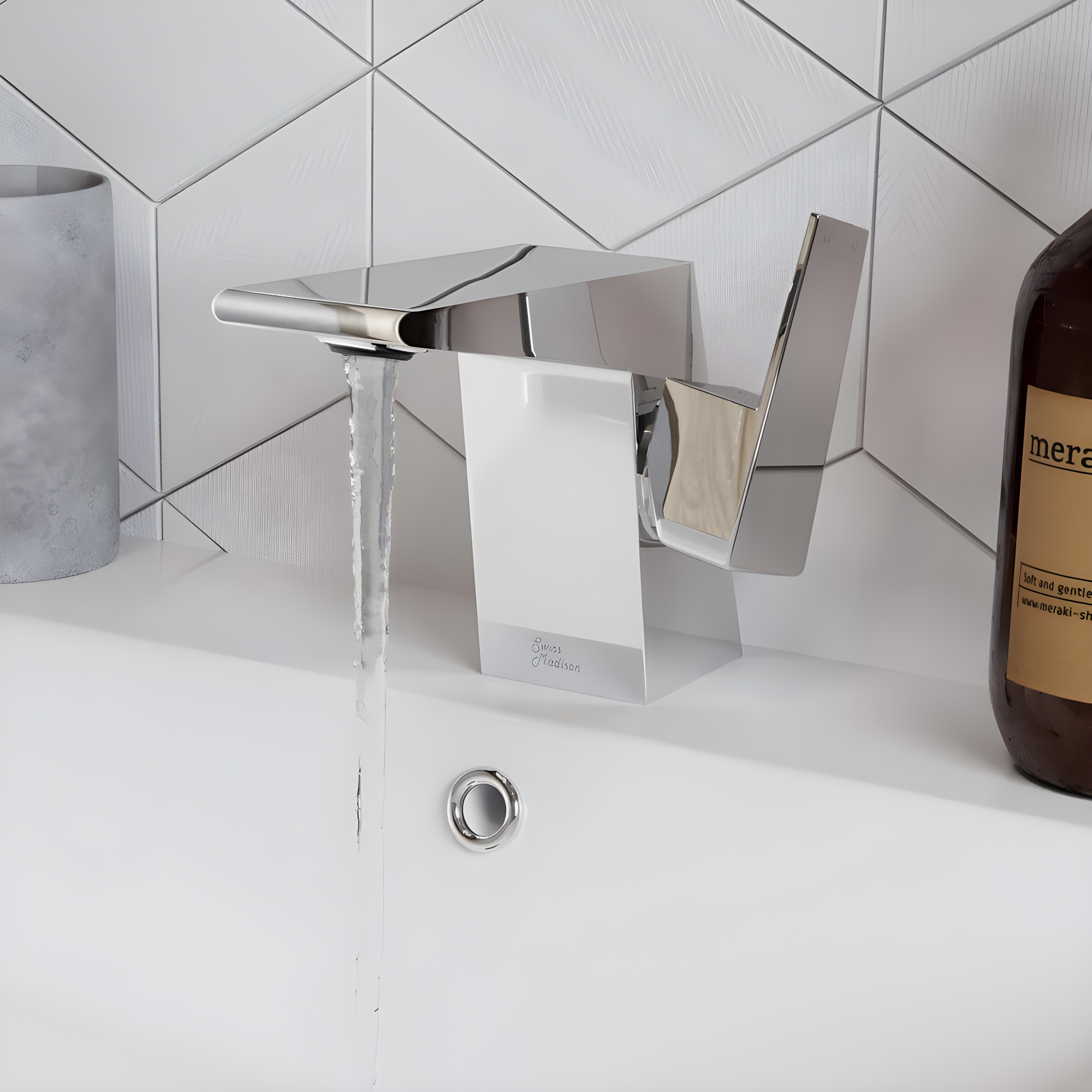 Carre Single Hole, Single-Handle, Bathroom Faucet