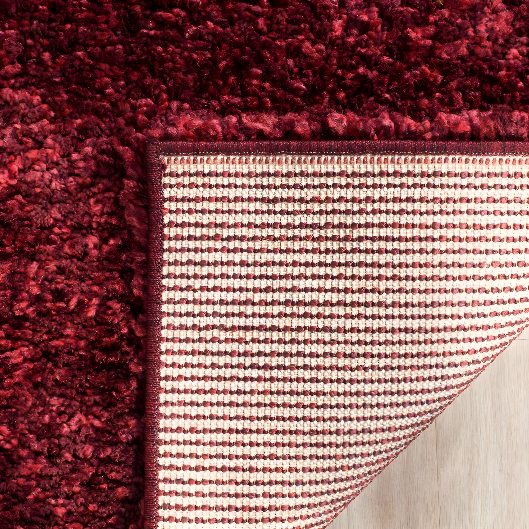 Shag SG151 Power Loomed Indoor Accent Rug - Maroon - 2'3"x5' - Safavieh.