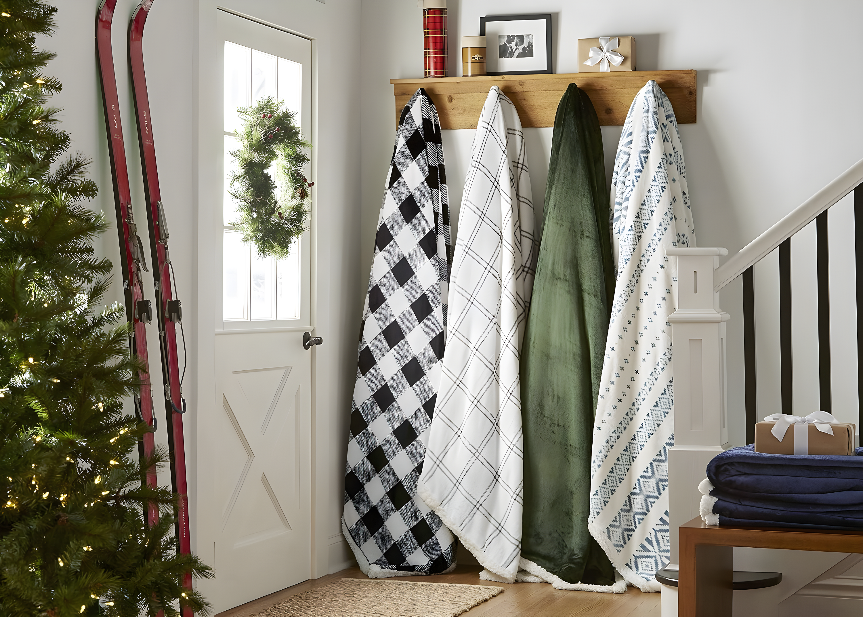 Eddie Bauer Eddie Bauer Plush Plaid Sherpa Reversible Blanket