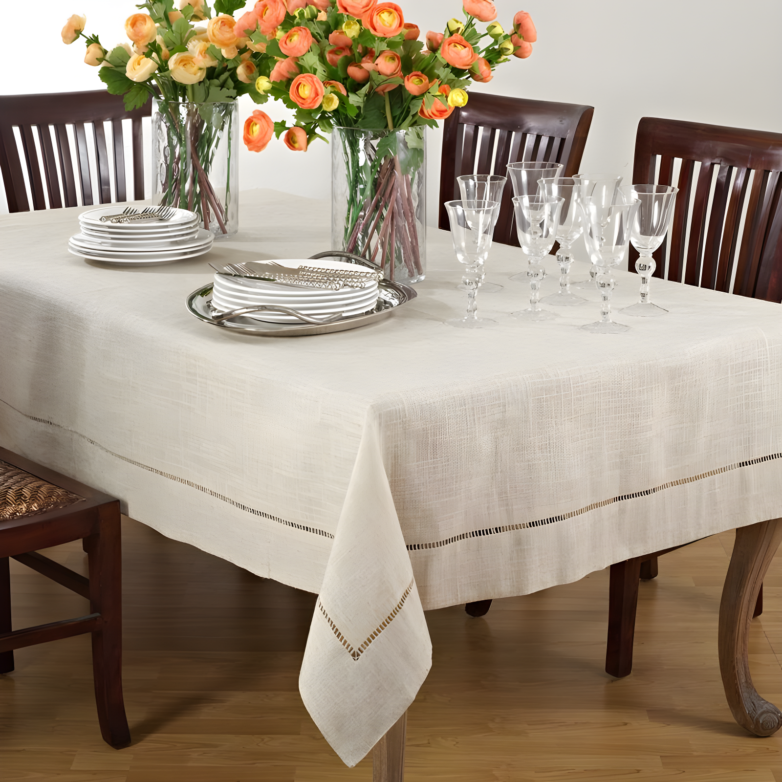Saro Lifestyle Natural Toscana Tablecloth With Hemstitched Border, Natural, 65" x 104"