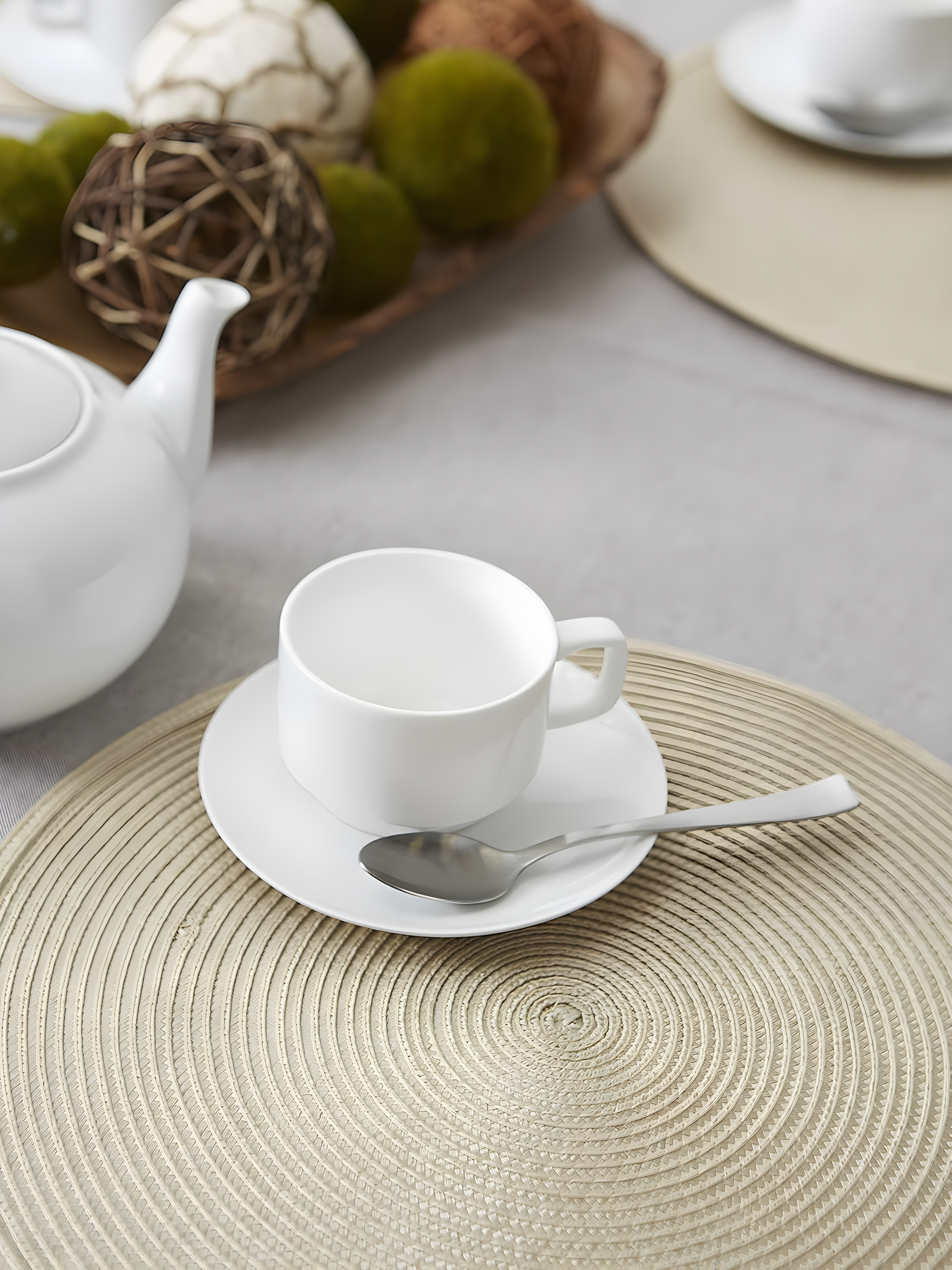 DII Round Woven Kitchen Placemat Set, Set of 6, 15" Diameter, 100% Polypropylene, Multiple Colors/Set Sizes