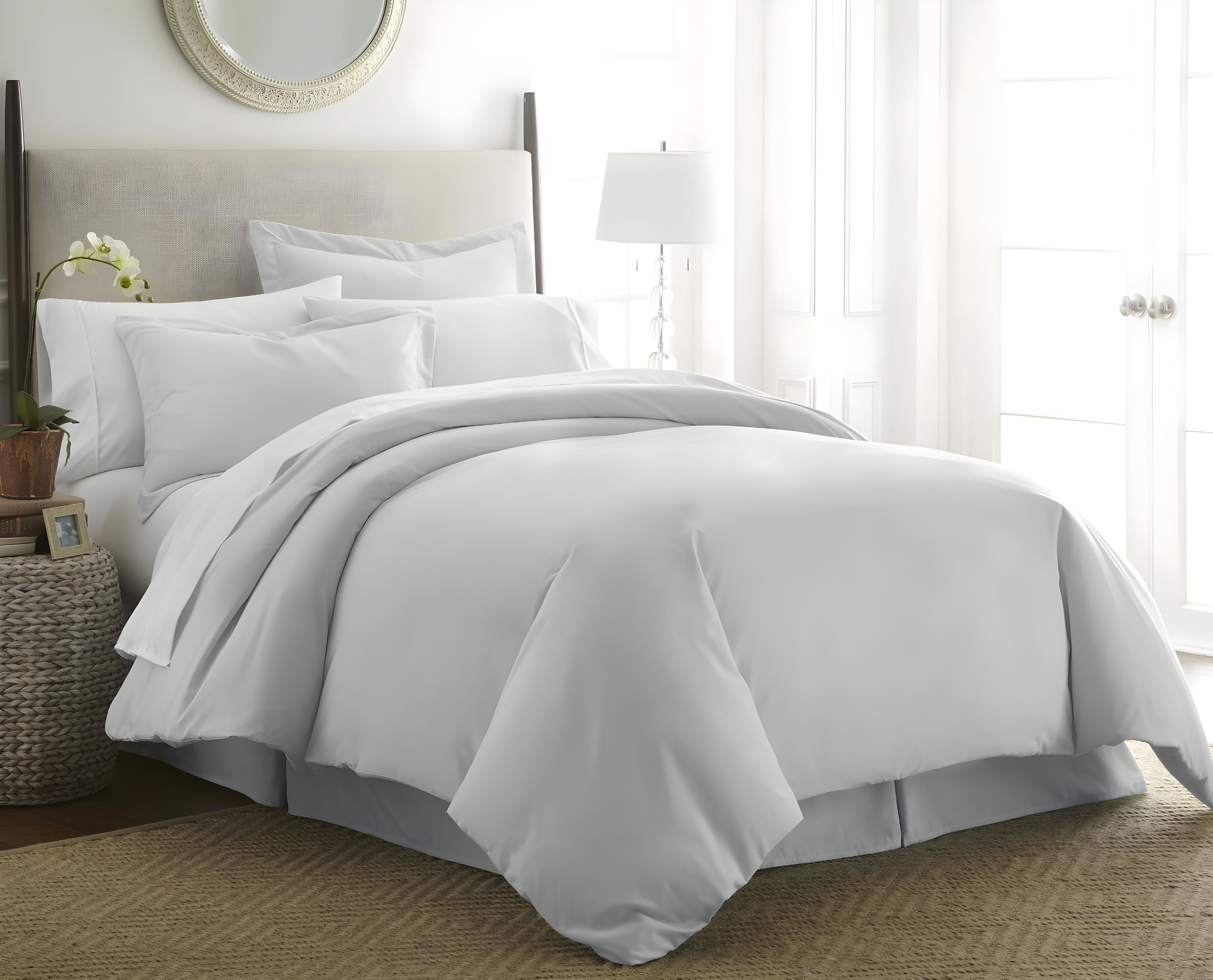 Duvet Cover Set Super Soft Microfiber Bedding in Solid Colors