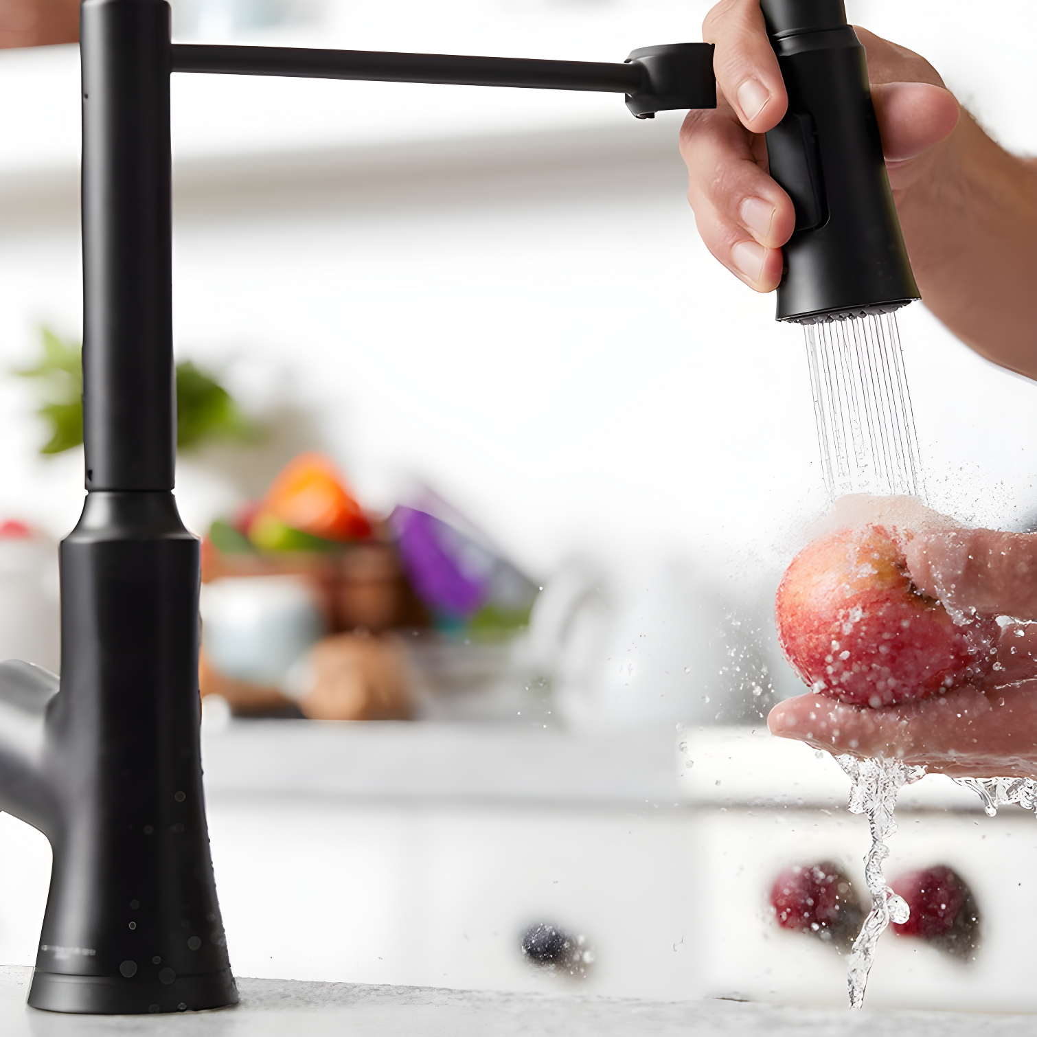 Joleena Pull Out Single Handle Kitchen Faucet
