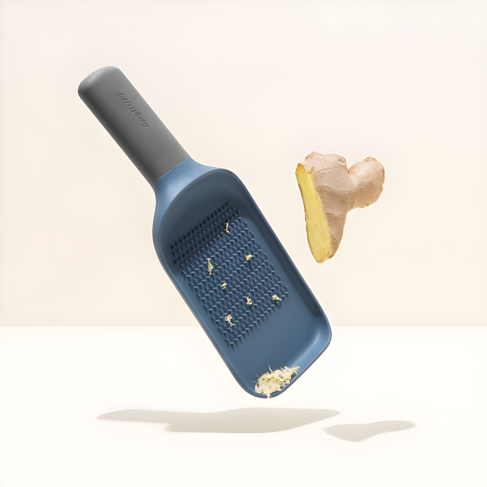 BergHOFF Leo 9" Soft Grip Ginger Grater, Blue