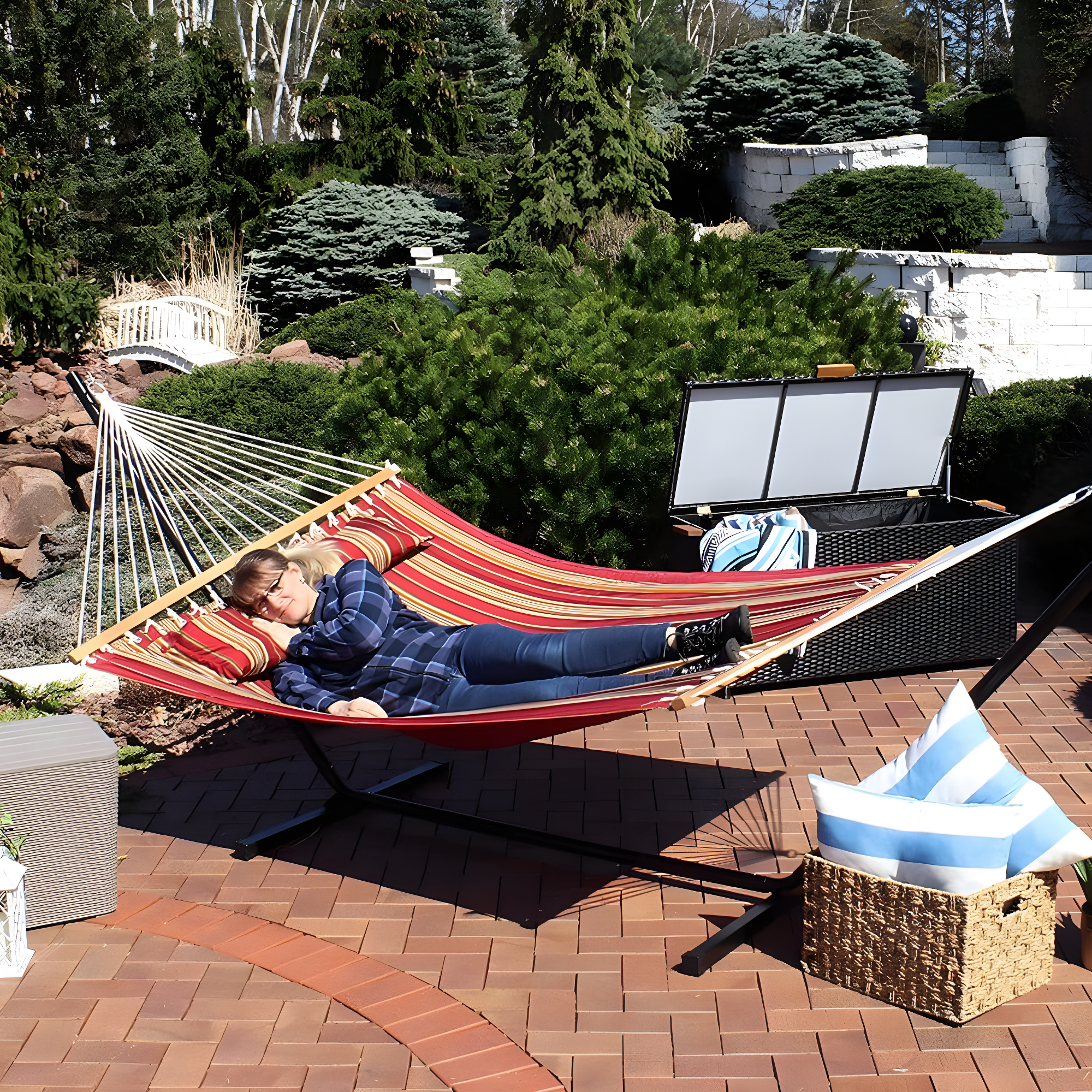 2-Person Quilted Polyester Spreader Bar Hammock