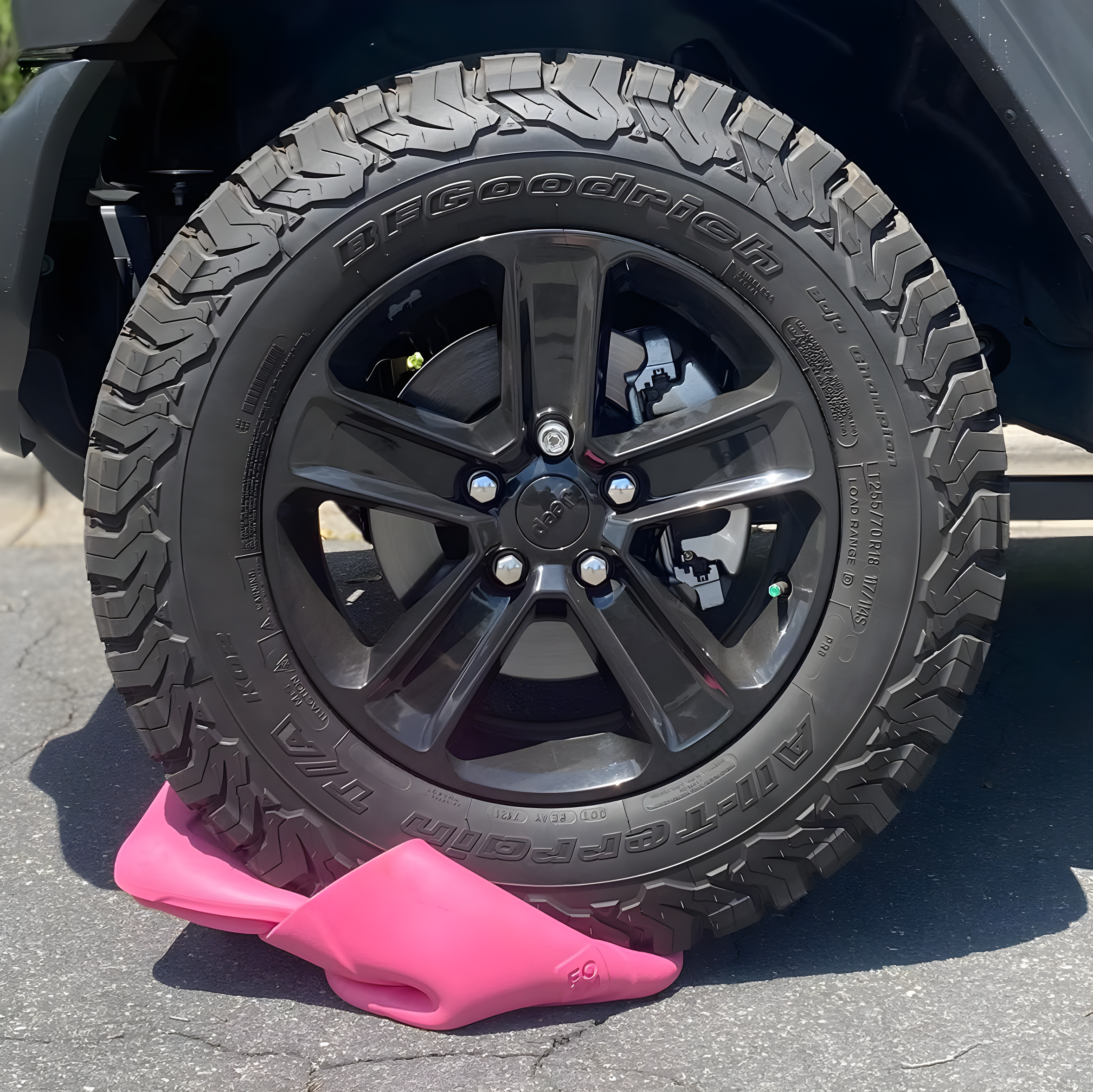 FOAM FOAM Portable 22 Quart EVA Lightweight Beach Rigid Hybrid Soft Side Cooler that Holds 30 Cans & Ice