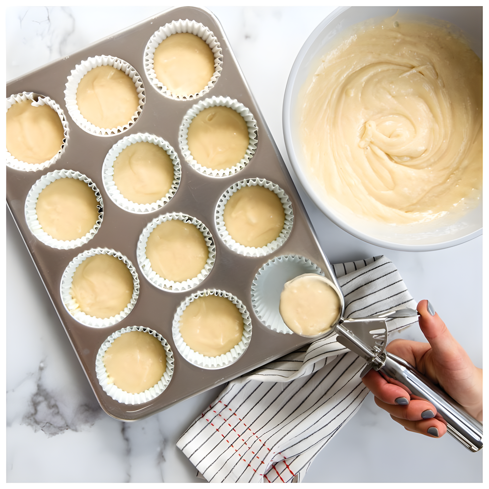 Nordic Ware Nordic Ware Naturals® 12 Cup Muffin Pan