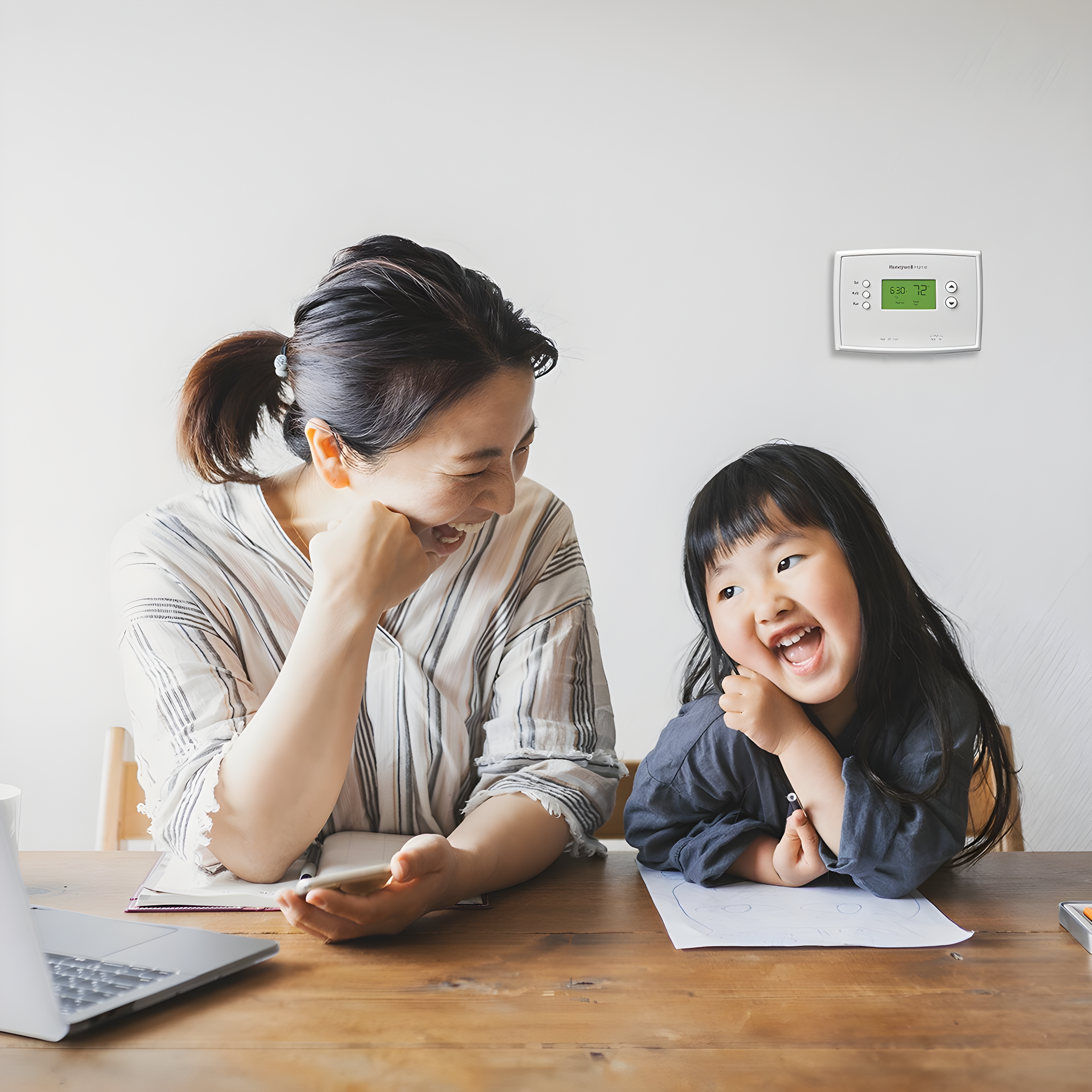 Honeywell Home Honeywell Home Smart Programmable Universally Compatible Thermostat White