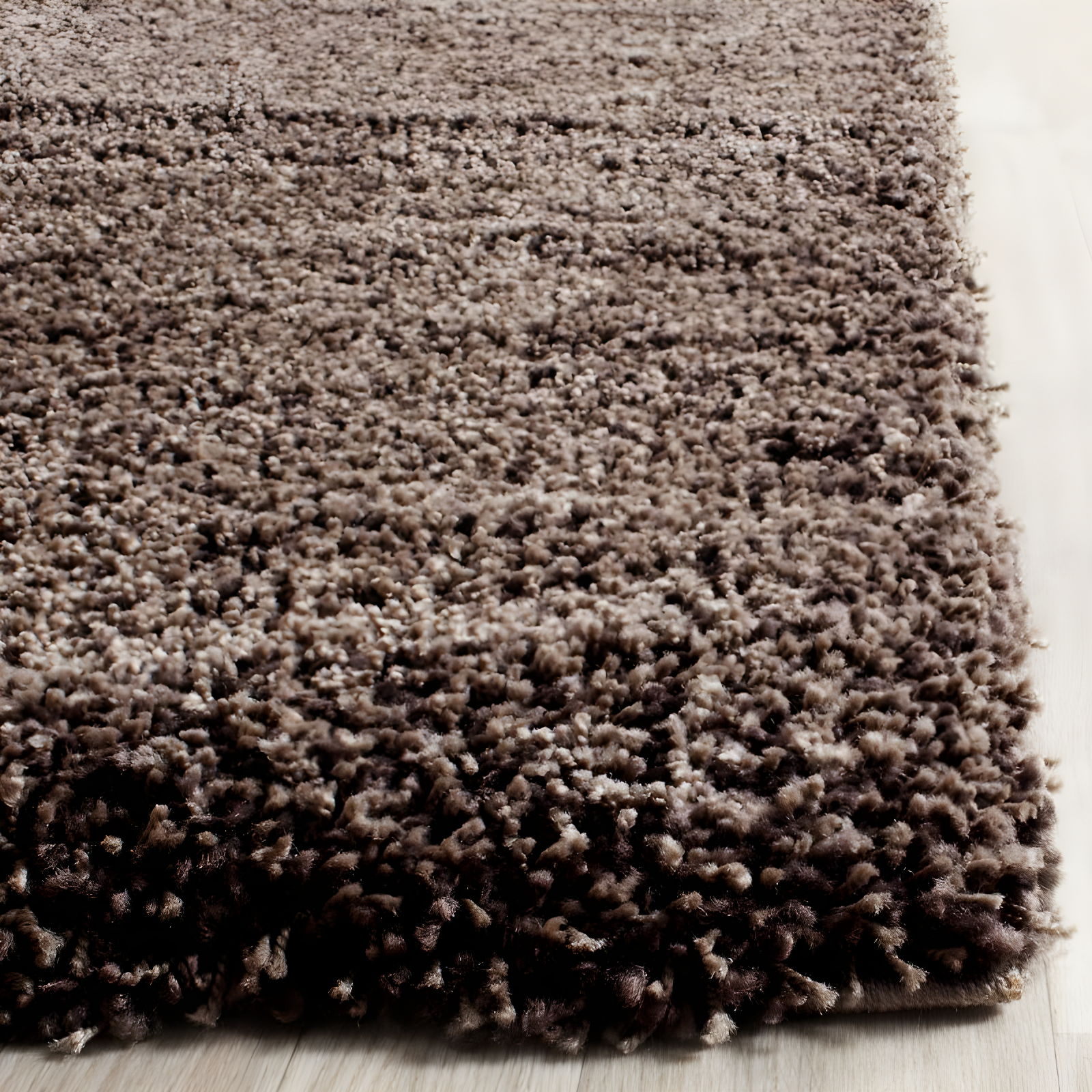 Shag SG151 Power Loomed Indoor Area Rug - Mushroom - 4'x6' - Safavieh.
