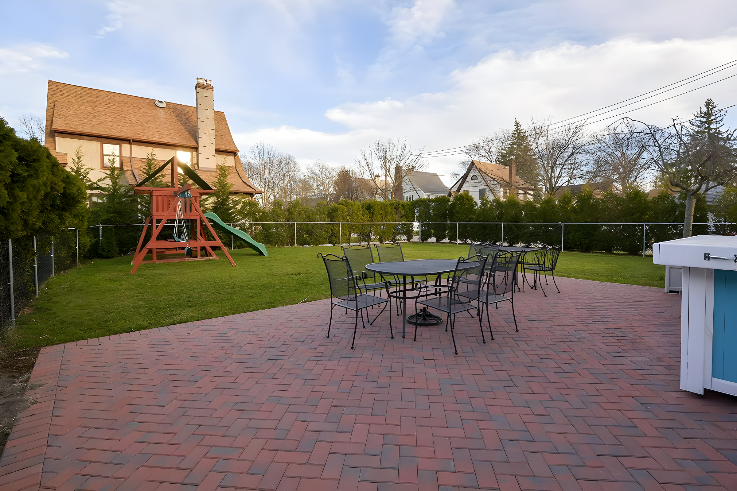 SEAL-ONCE Nano + Poli Hormigón y Mampostería Penetrante Sellador E Impermeabilizante, 1 Galón, VOC Baja, a Base de Agua With Poliuretano - Proteger Entradas, patios, Hormigón Estampado, Ladrillos y Adoquines.