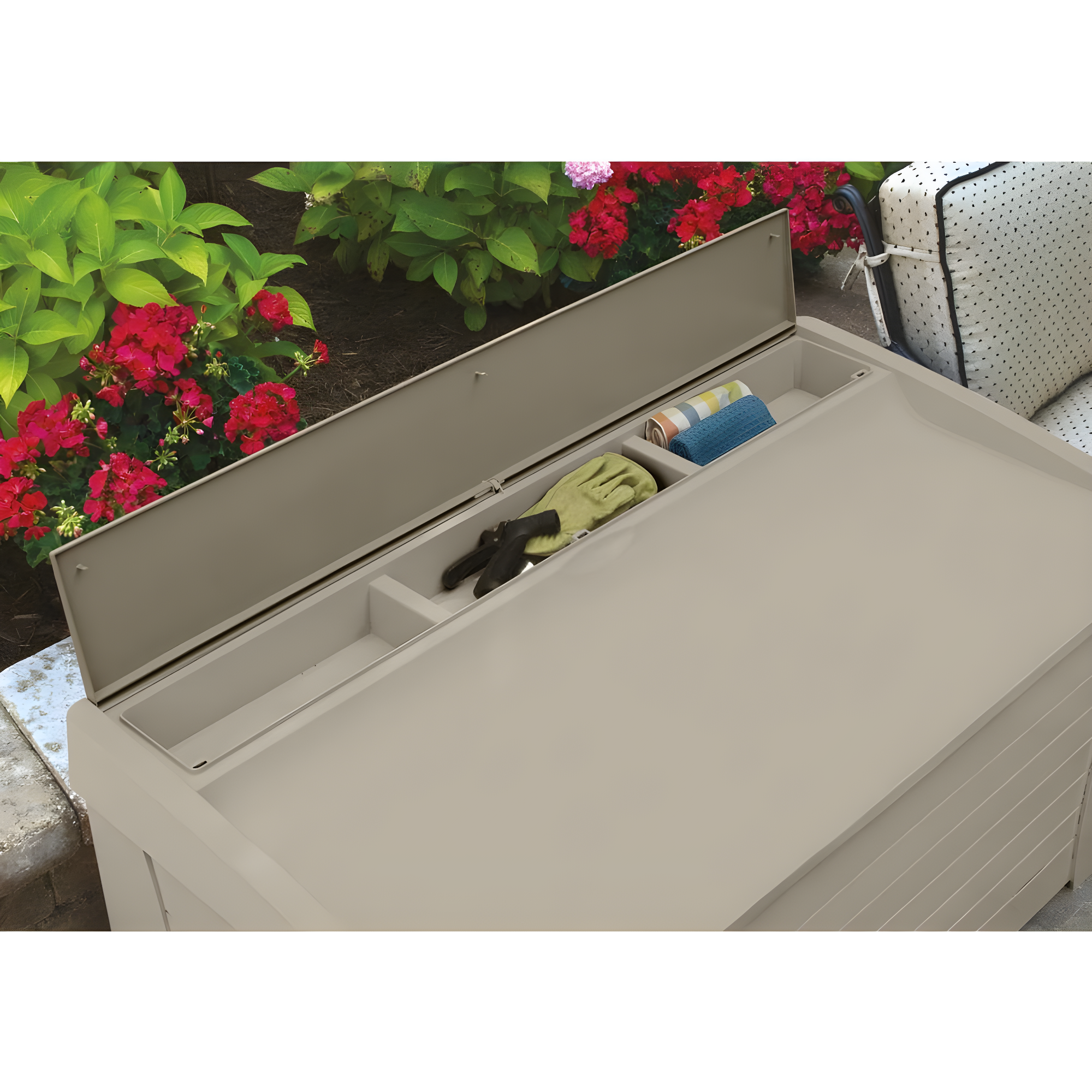 Suncast Suncast 127 Gallon Resin Deck Box
