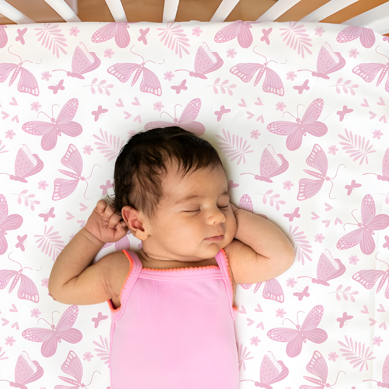 The Peanutshell Pink Butterfly 4-Pack Crib Fitted Sheet Set in Pink/White