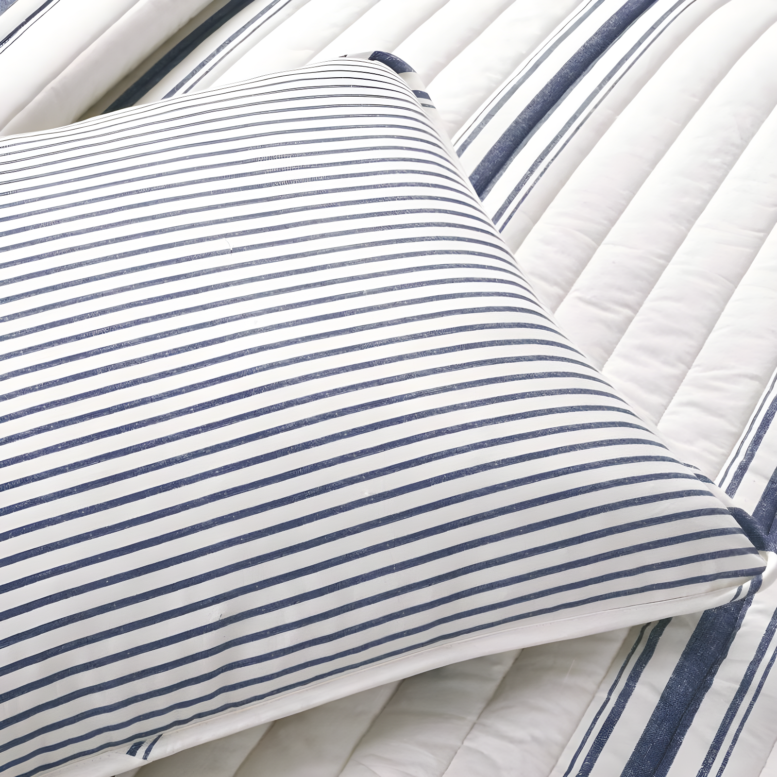 Birch Lane™ Gilroy Farmhouse / Country Cotton Striped Quilt Set