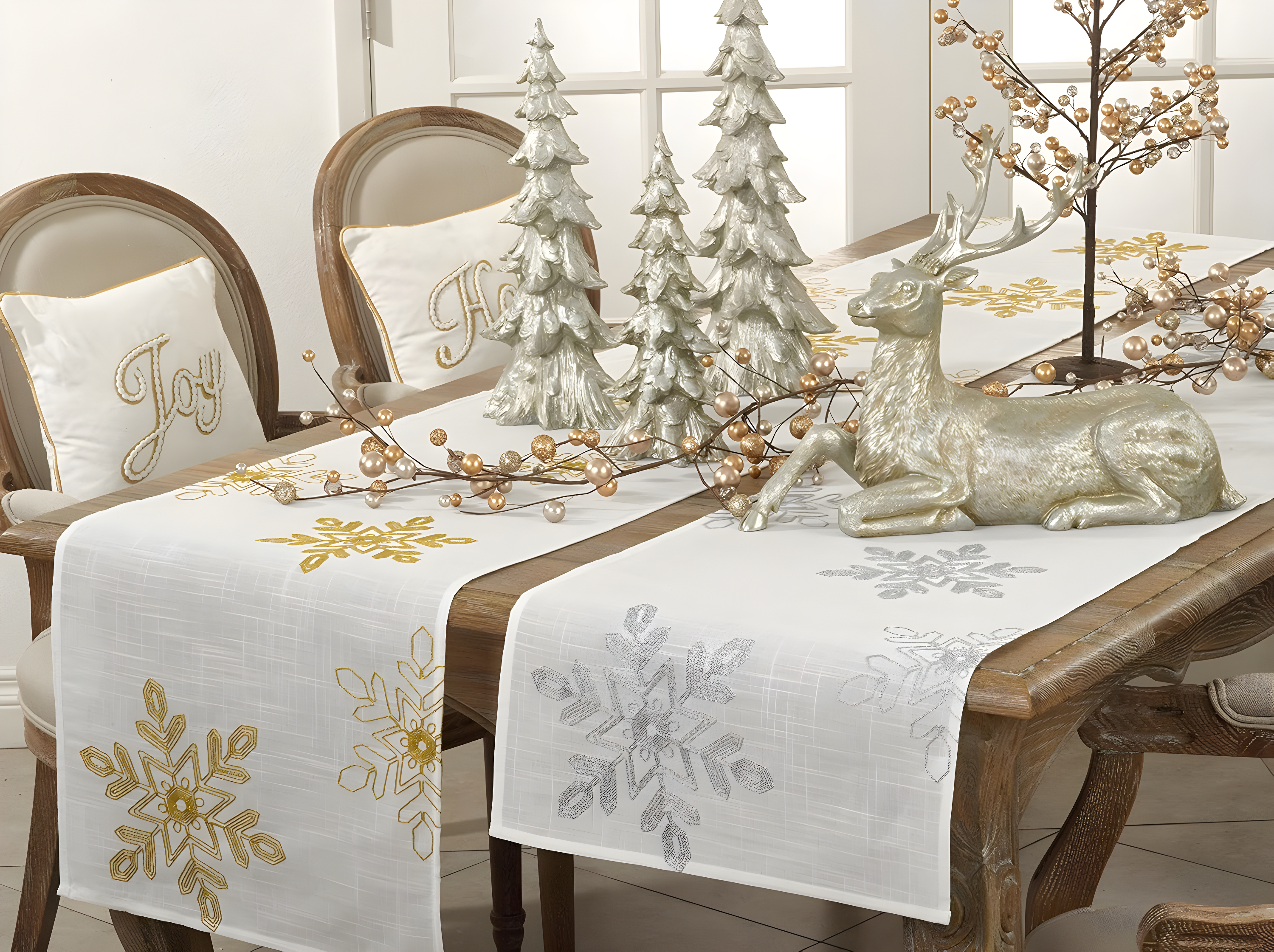 16" X 90" Snowflake Runner Silver - SARO Lifestyle