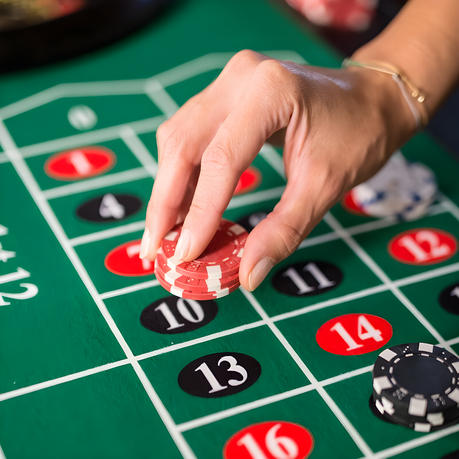 Hathaway Games 48" Monte Carlo Poker Table