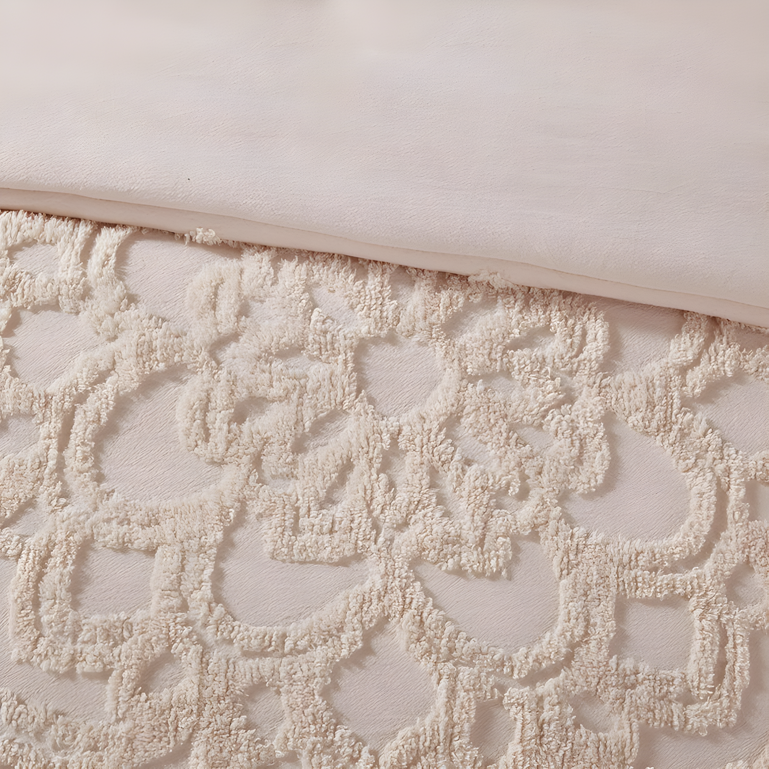 Laetitia Tufted Chenille Cotton Medallion Fringe Coverlet Set