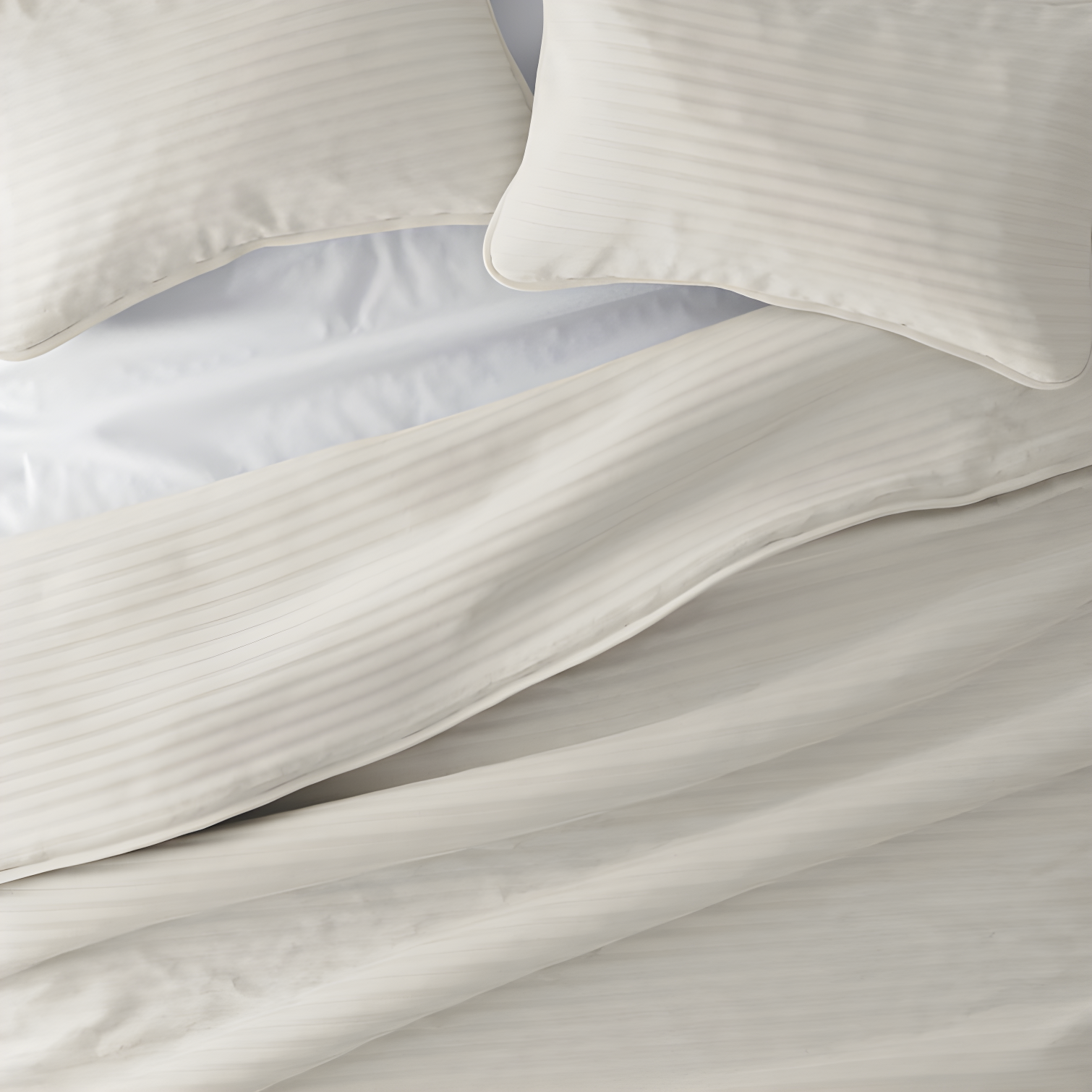 Becky Cameron Becky Cameron Lightweight All Season Stripe Stitch Quilt Set with Shams