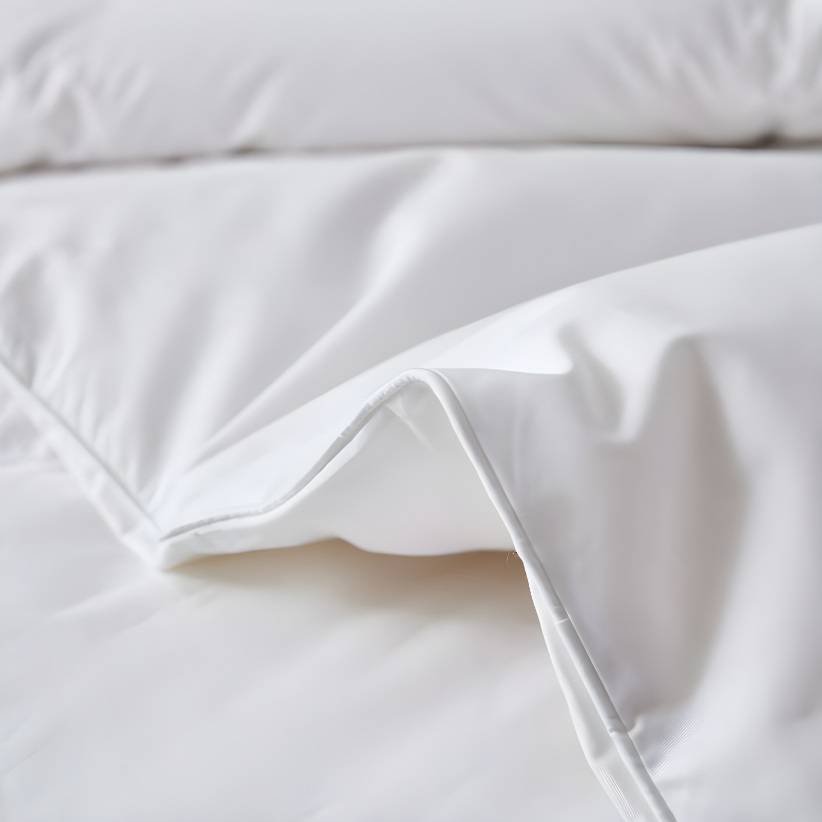Martha Stewart Martha Stewart Tencel/Cotton Blend Hungarian Goose Down Comforter - All Season